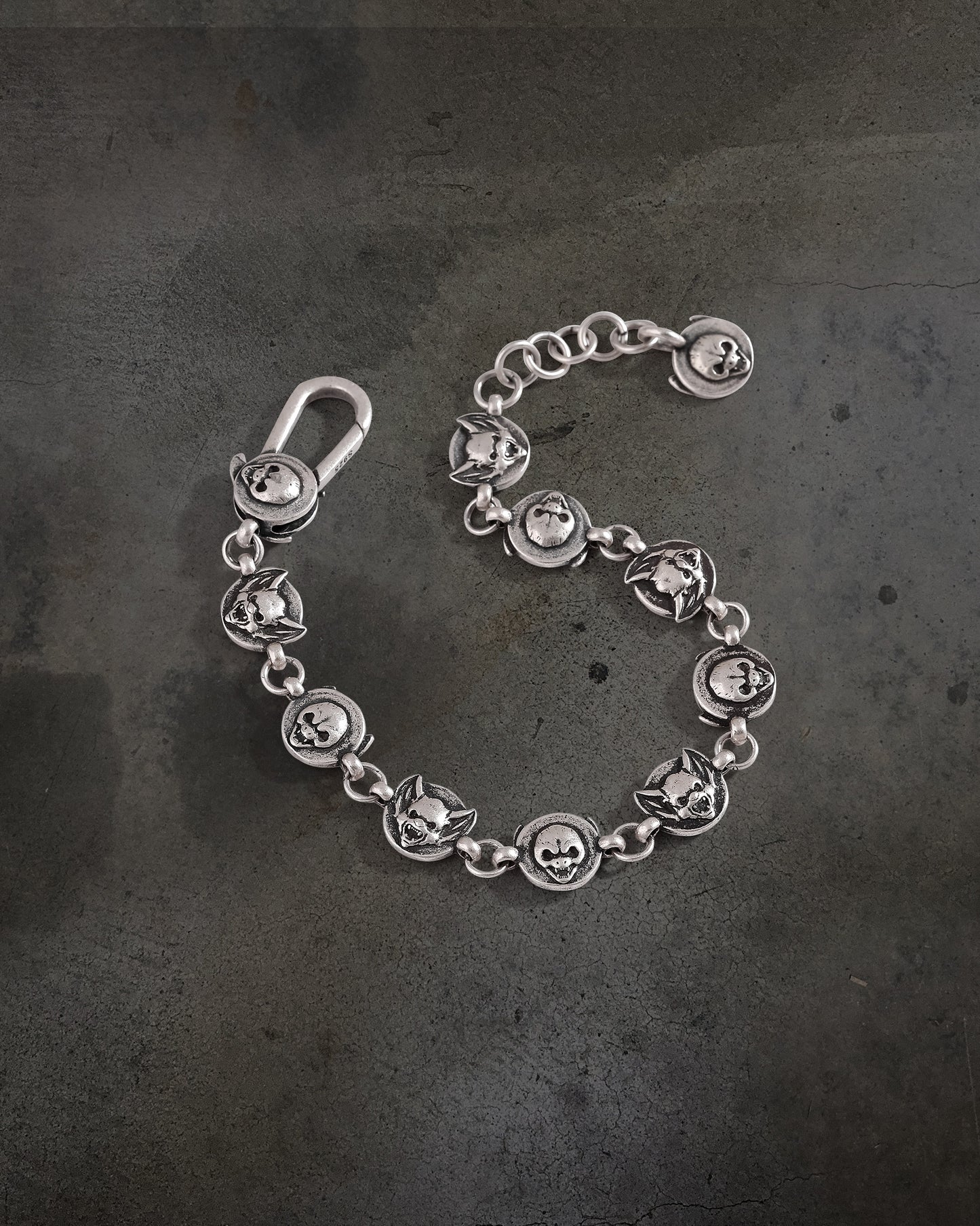 SILVER BAT/SKULL BRACELET
