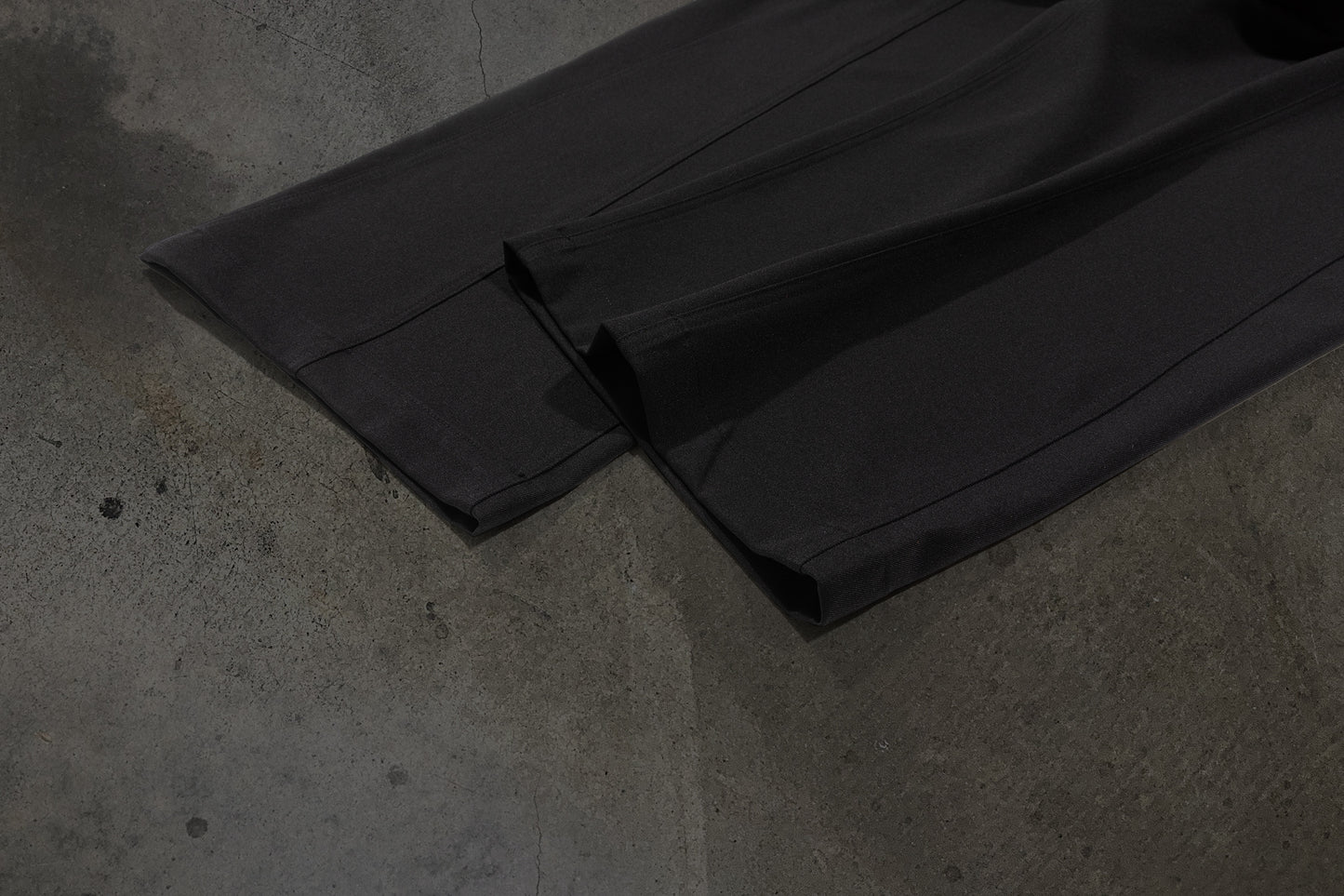 WIDE-LEG DRESS PANTS (NOIR)