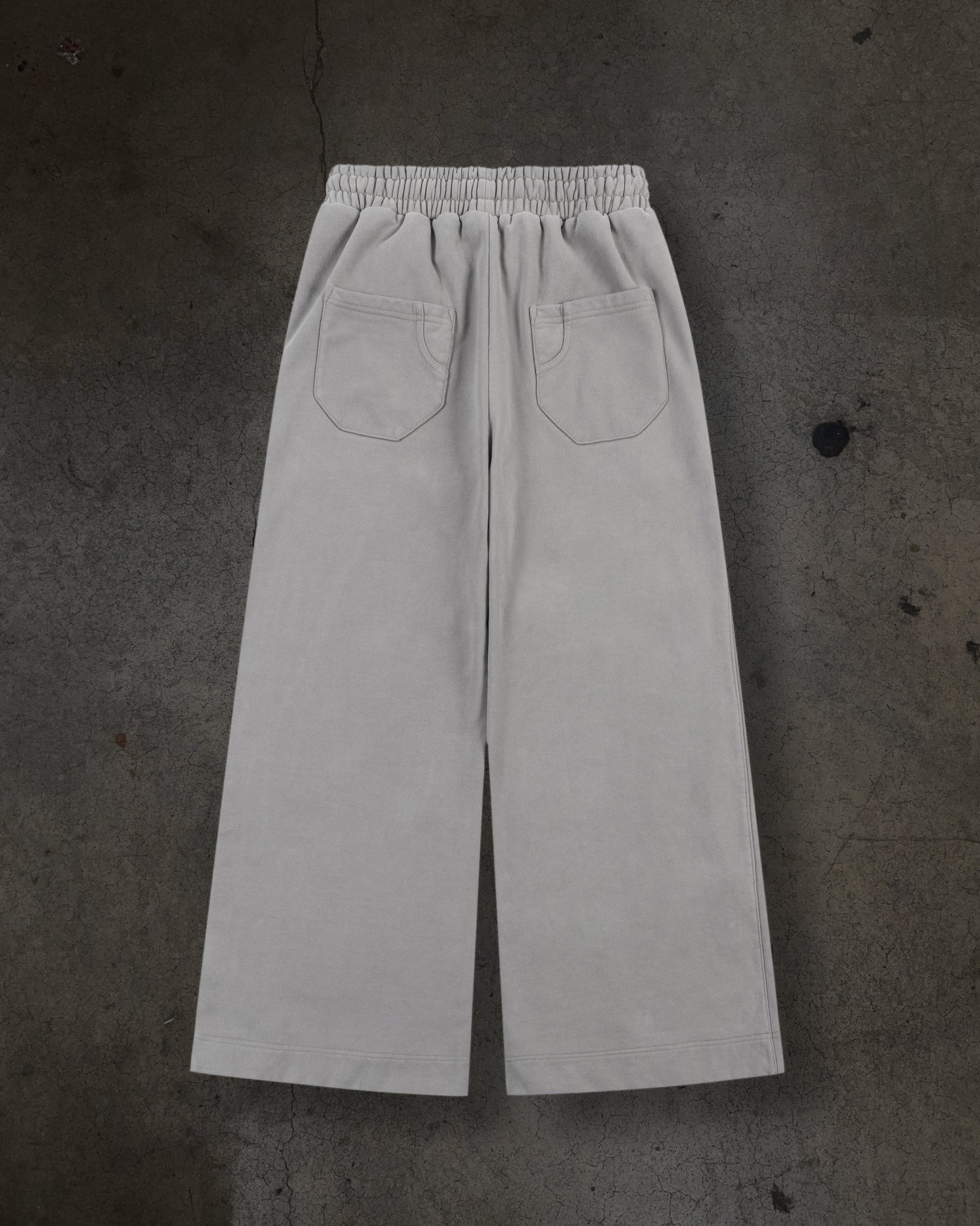 BIKER SWEATS (SAND)