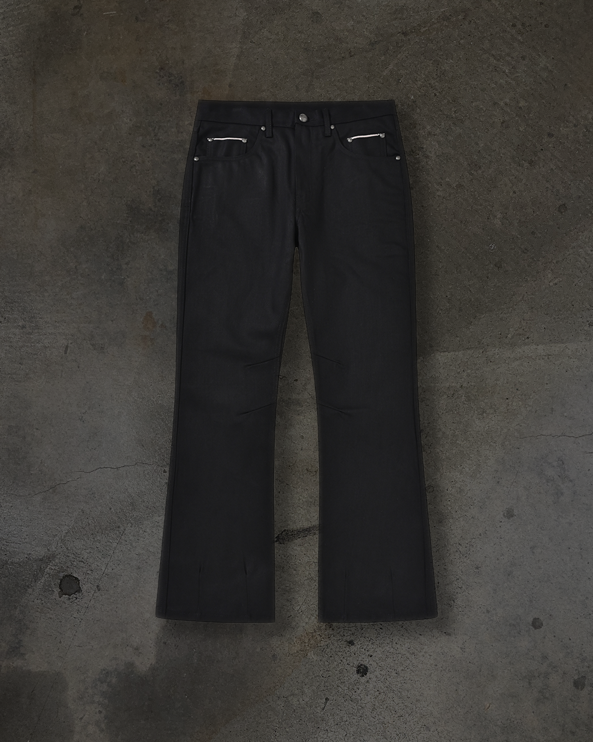 タッキナルディー  JAPANESE SELVEDGE SLIM BOOTCUT DENIM (NOIR) – ditch