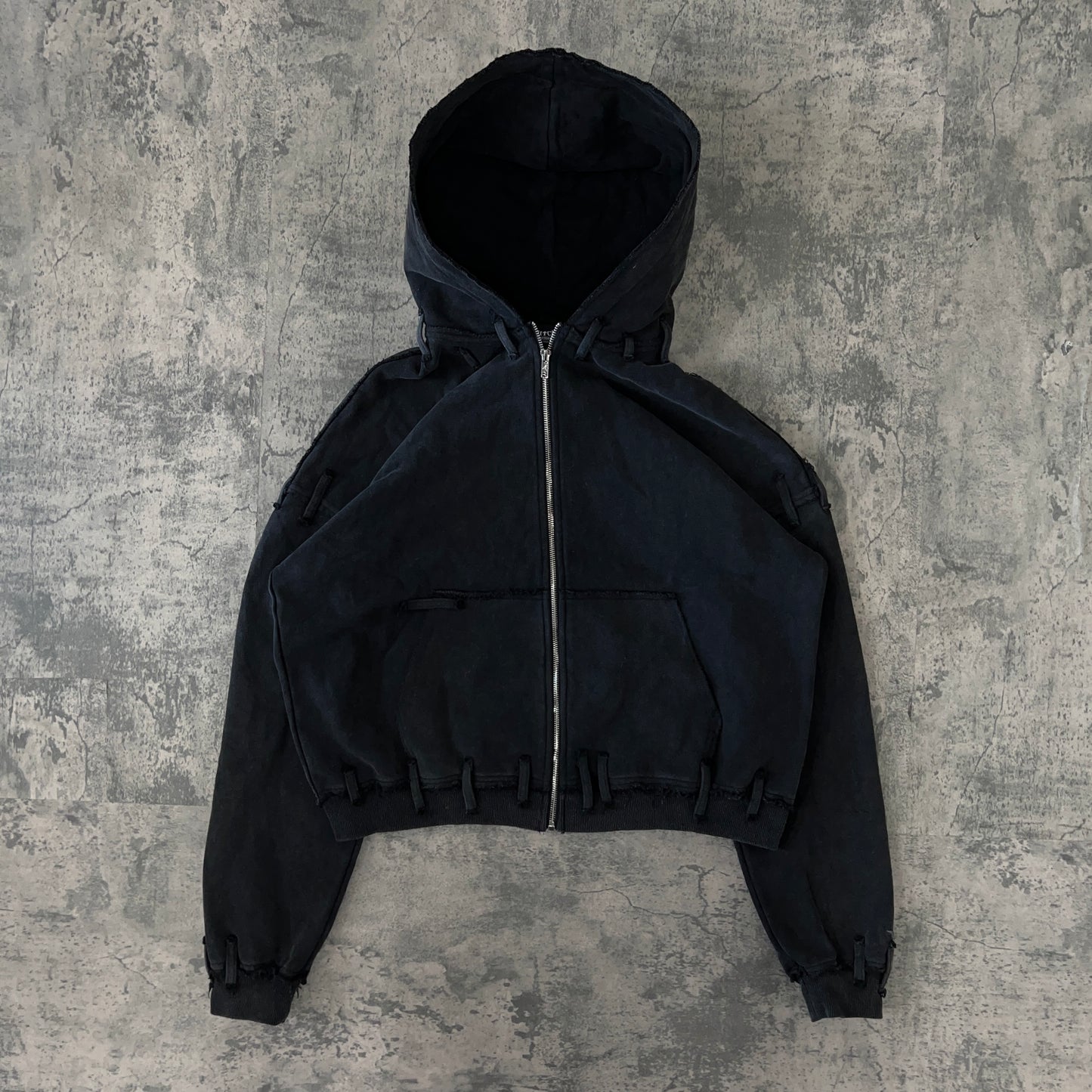 STRAITJACKET (COAL)