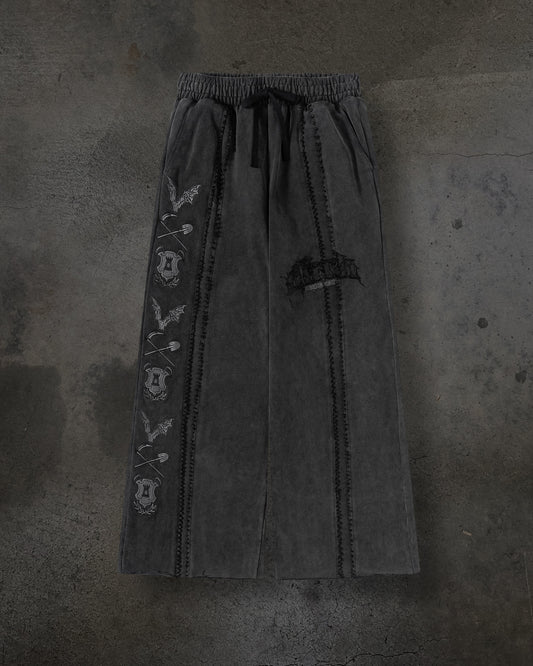 PATCHED SWEATS (COAL)