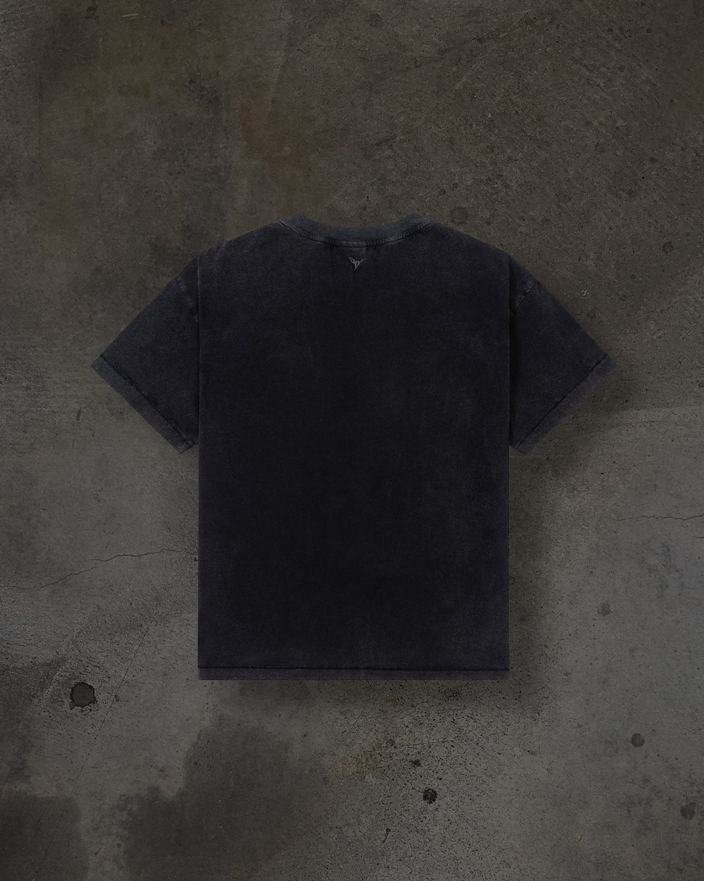 RACEHORSE TEE (COAL)