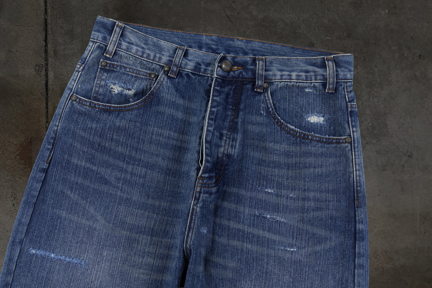 SLUB REPAIRED DENIM (LIGHT WASH)