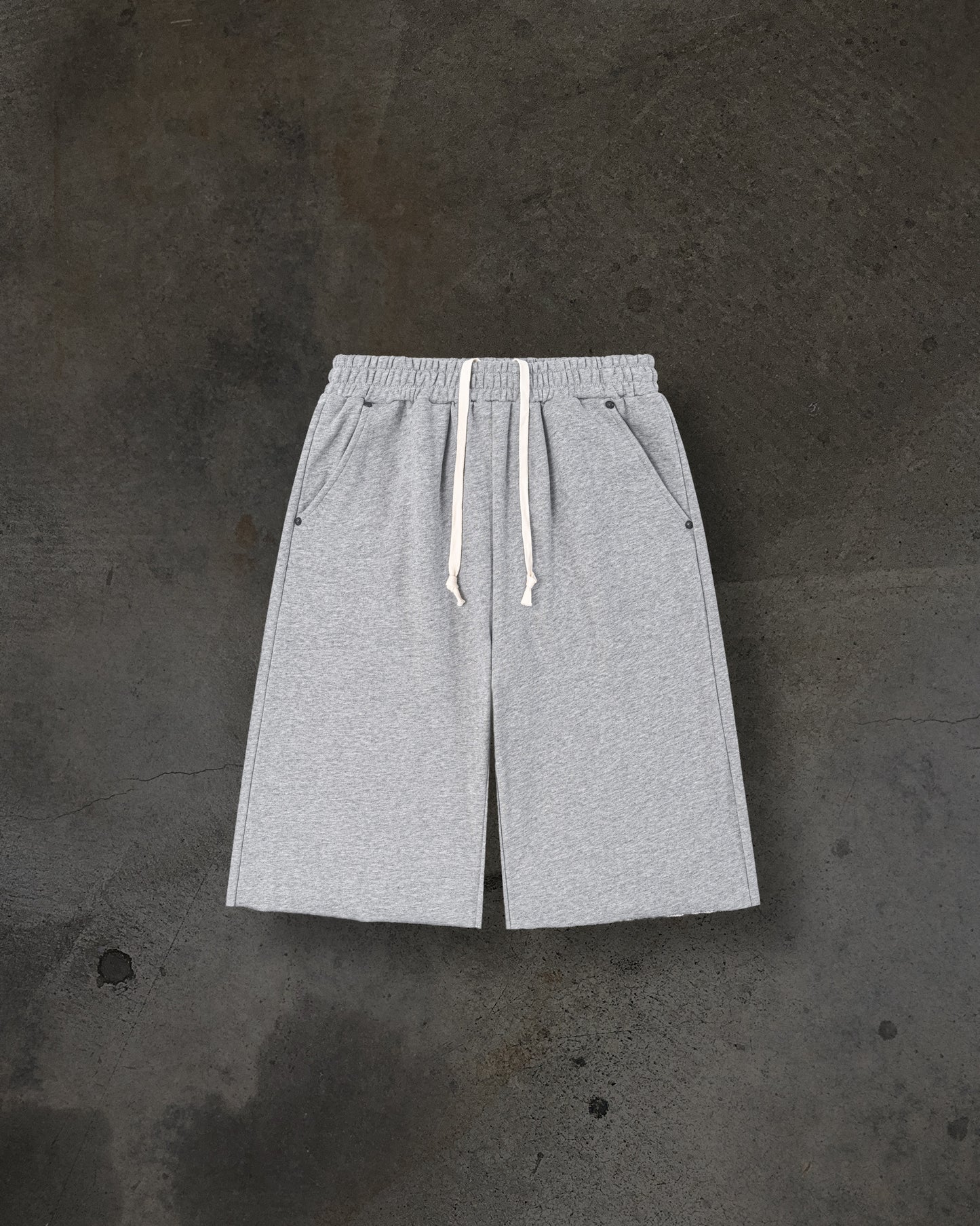 BAGGY SWEATSHORTS (HEATHER)
