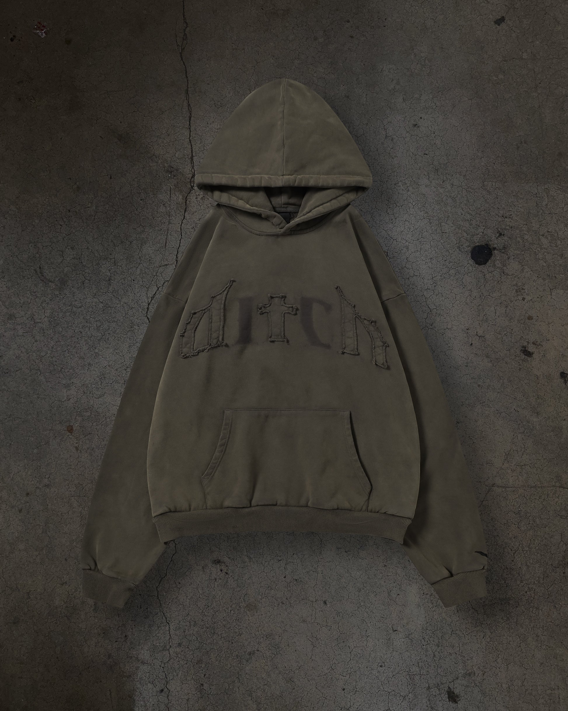 MISSING PATCH PULLOVER (ASH) – ditch
