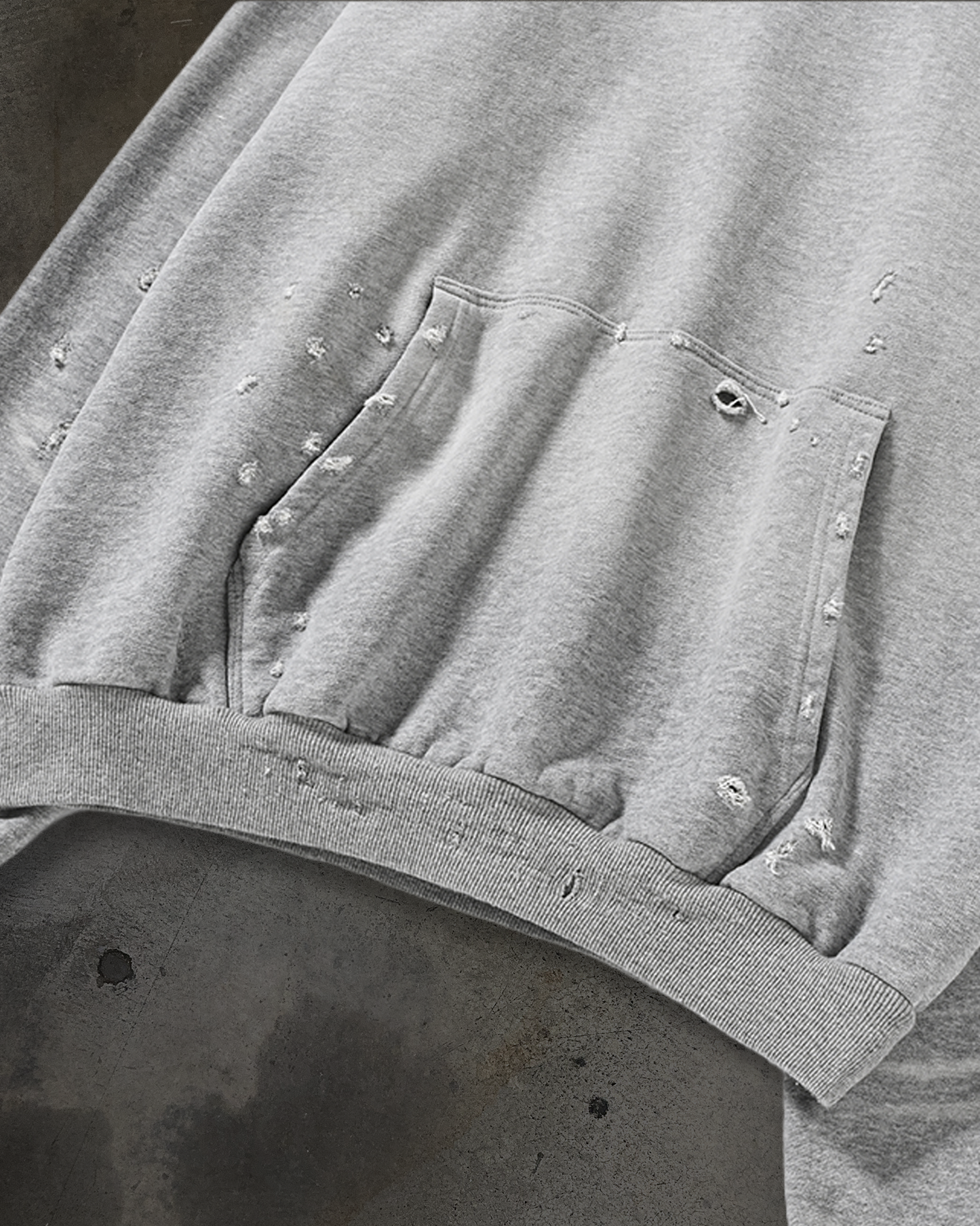 RUIN MASKED HOODIE (HEATHER)