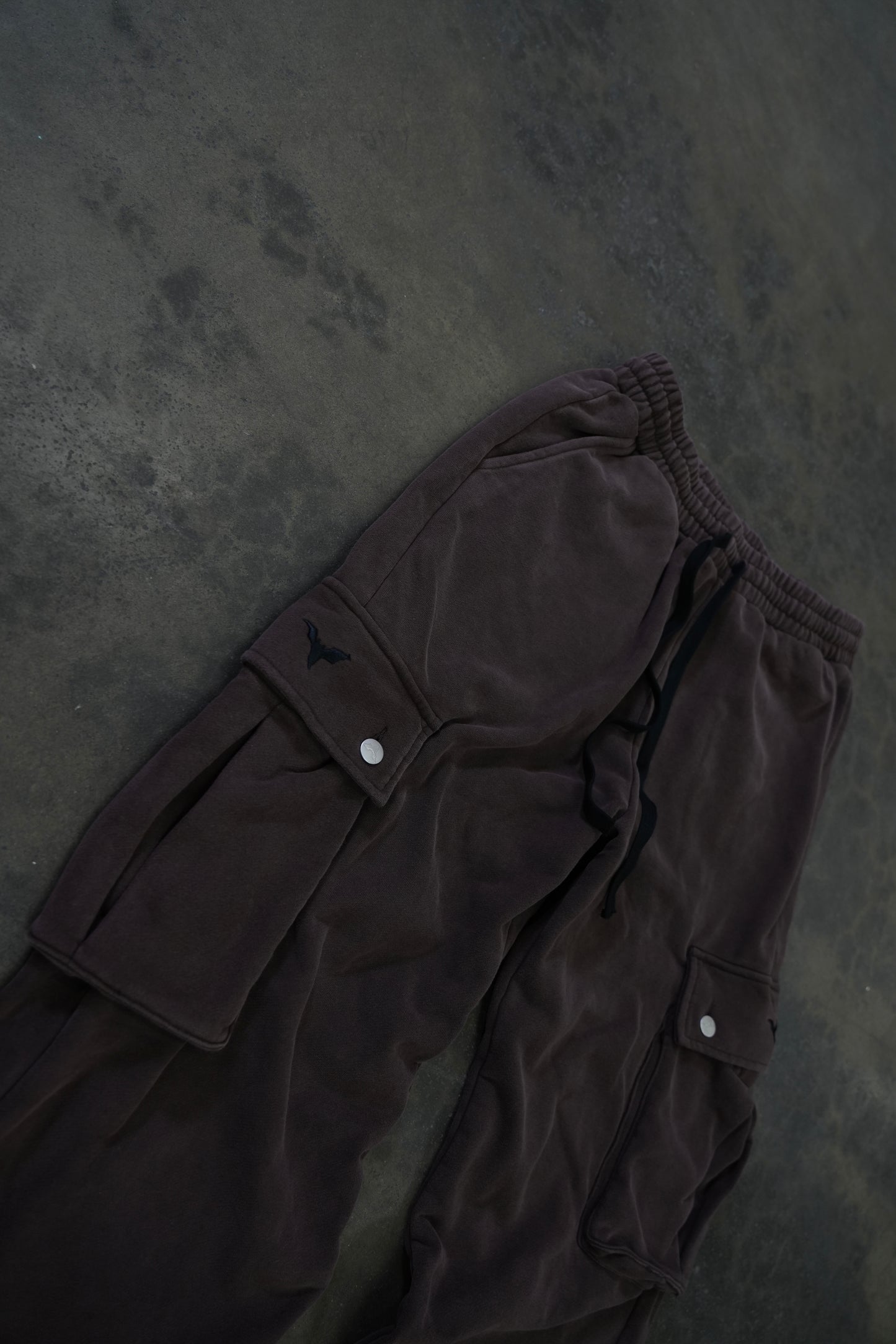 CARGO SWEATS (MOCHA)