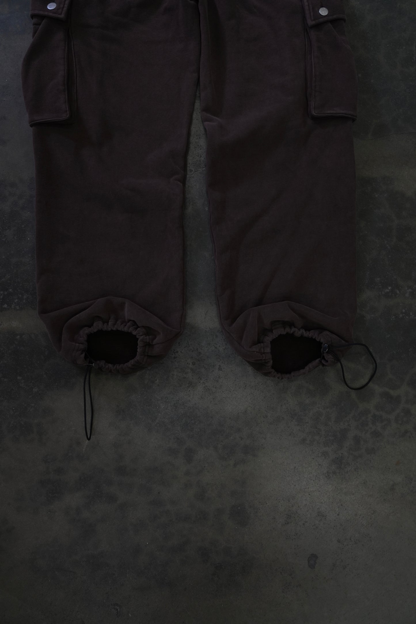 CARGO SWEATS (MOCHA)