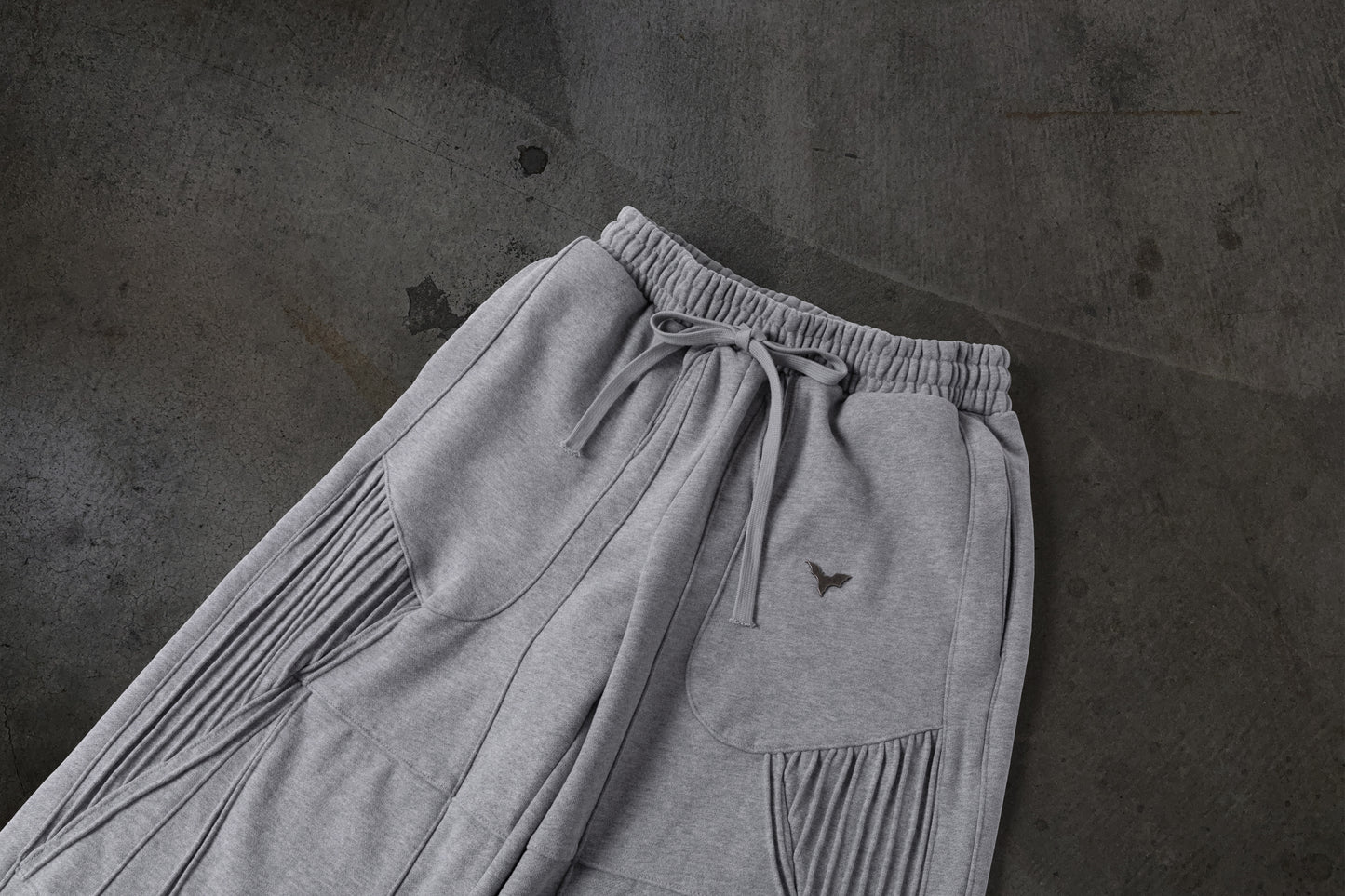 BIKER SWEATS (HEATHER GREY)