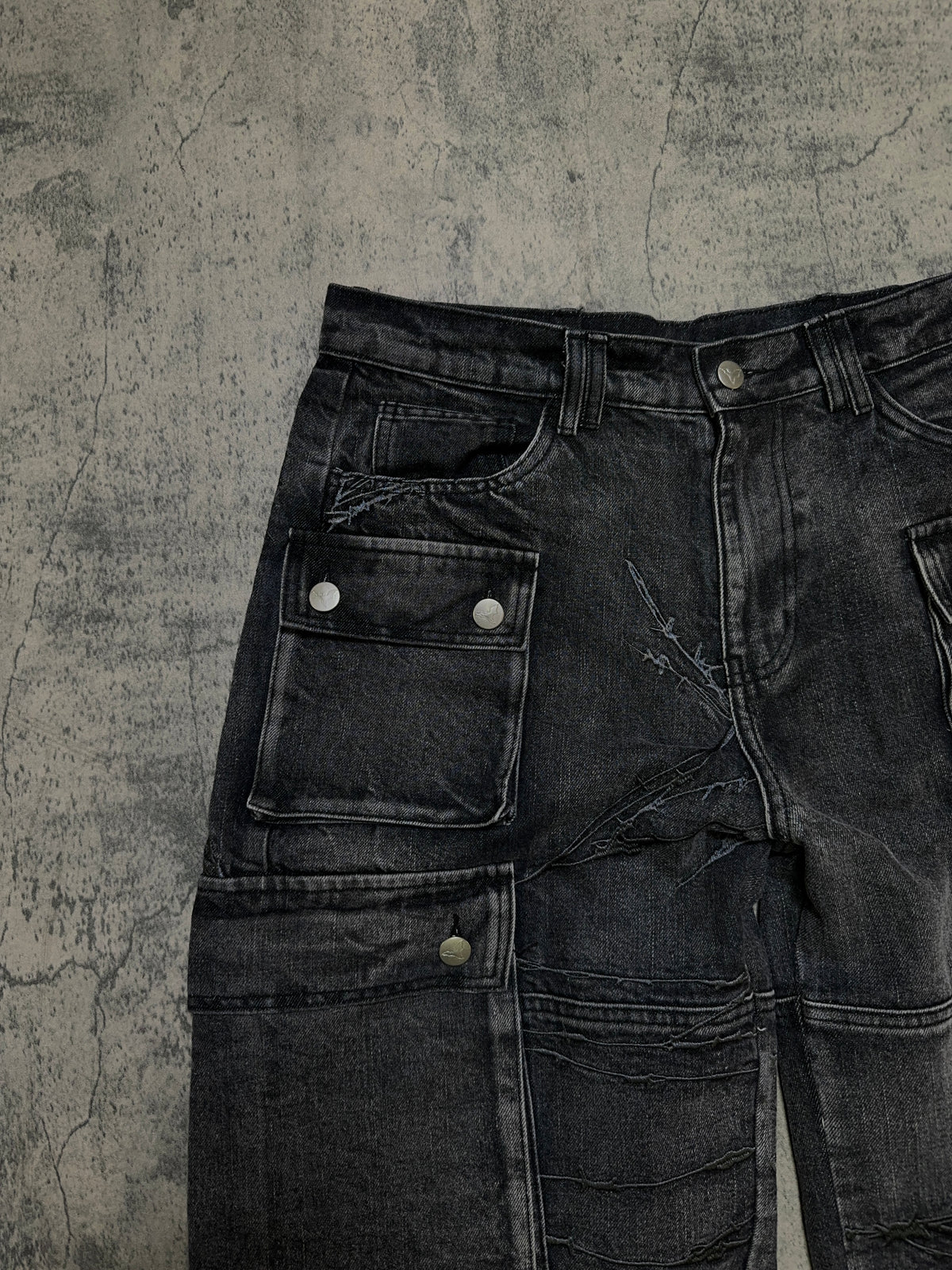 BARBED WIRE CARGOS (COAL)