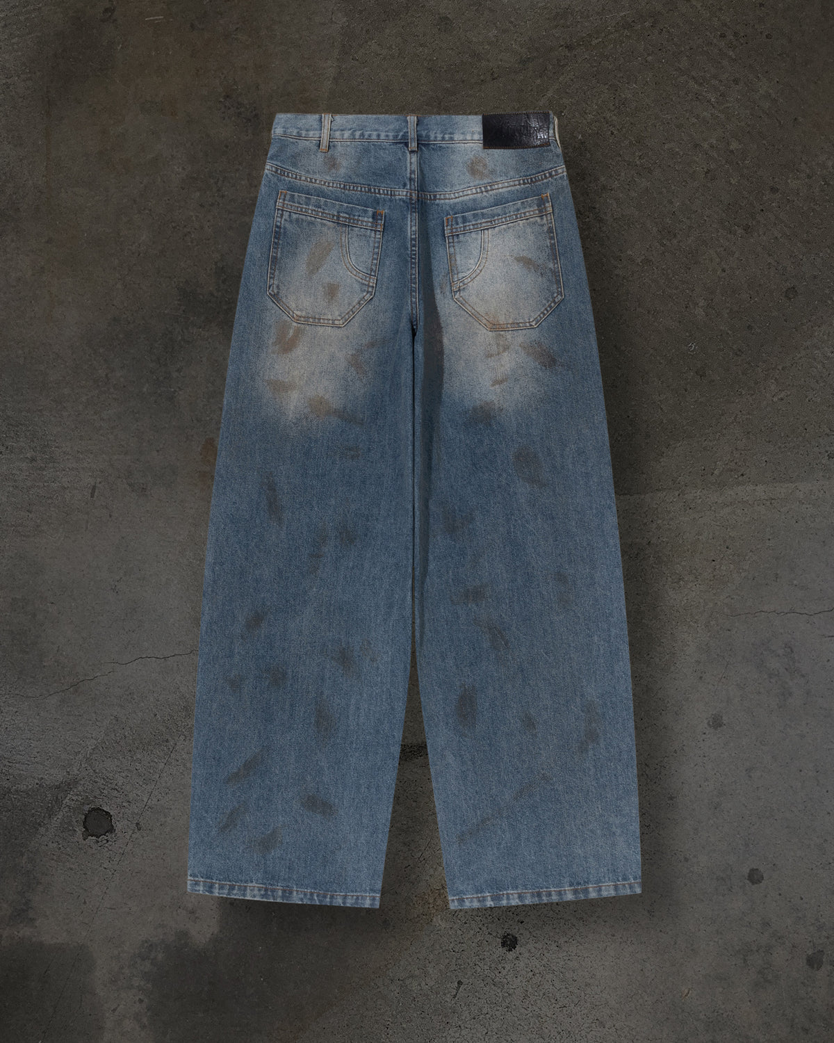 BAGGY DENIM (MUDDY)
