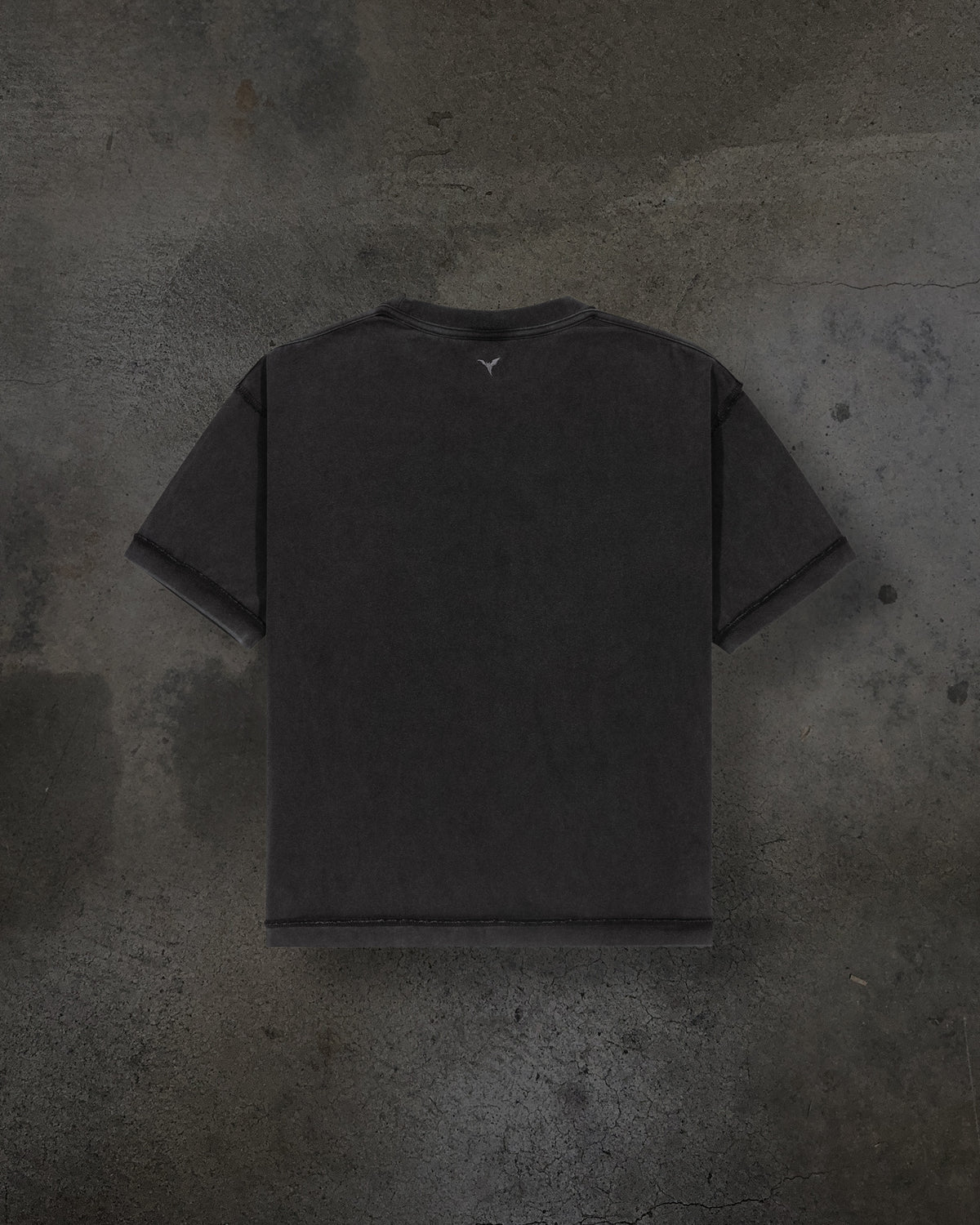LOGO TEE (MONOCHROME COAL)