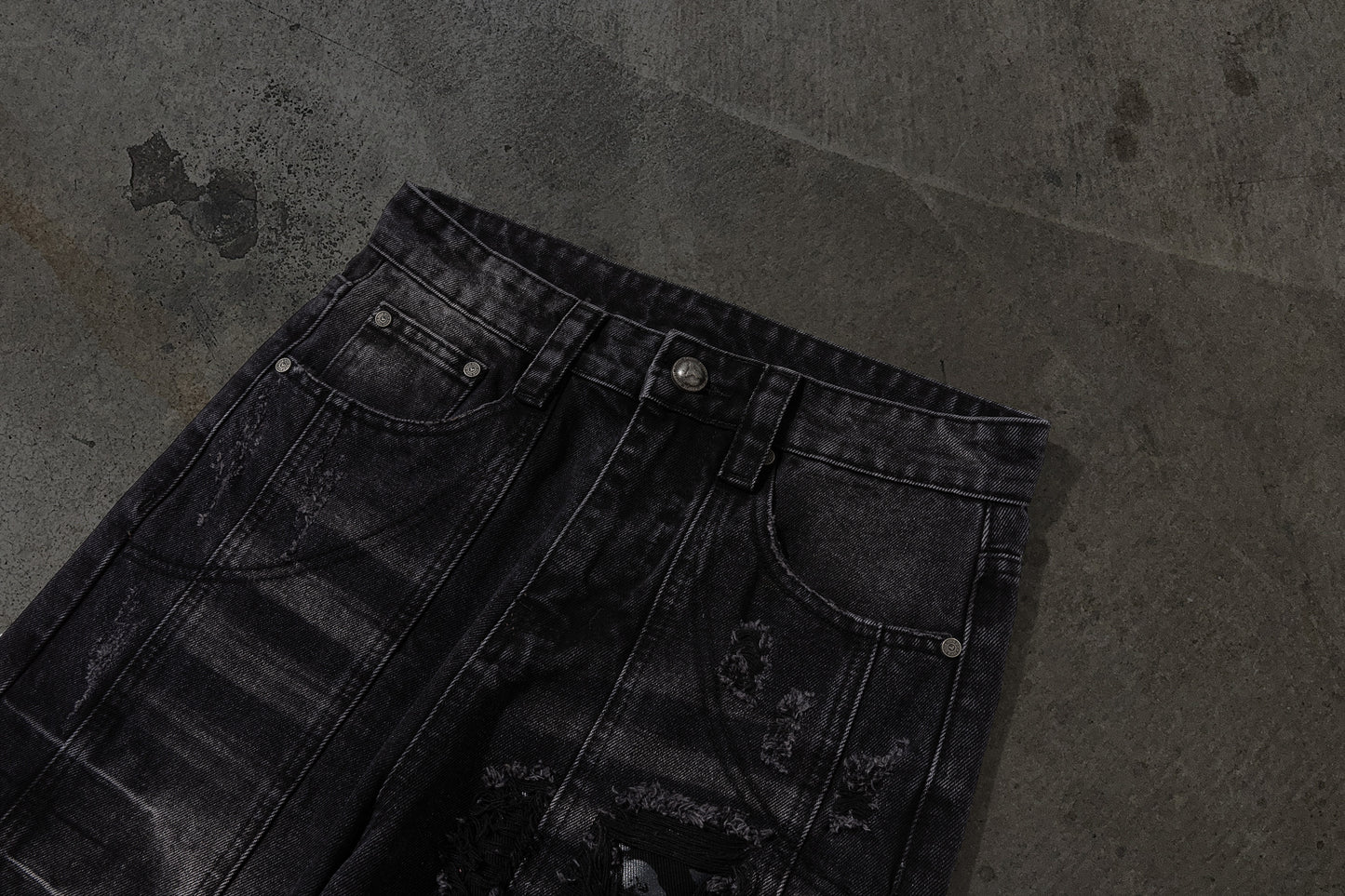 CHEETAH TORN DENIM (COAL)