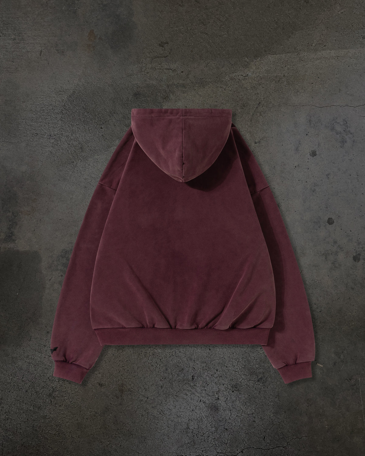 MISSING BAT PULLOVER (CRIMSON)