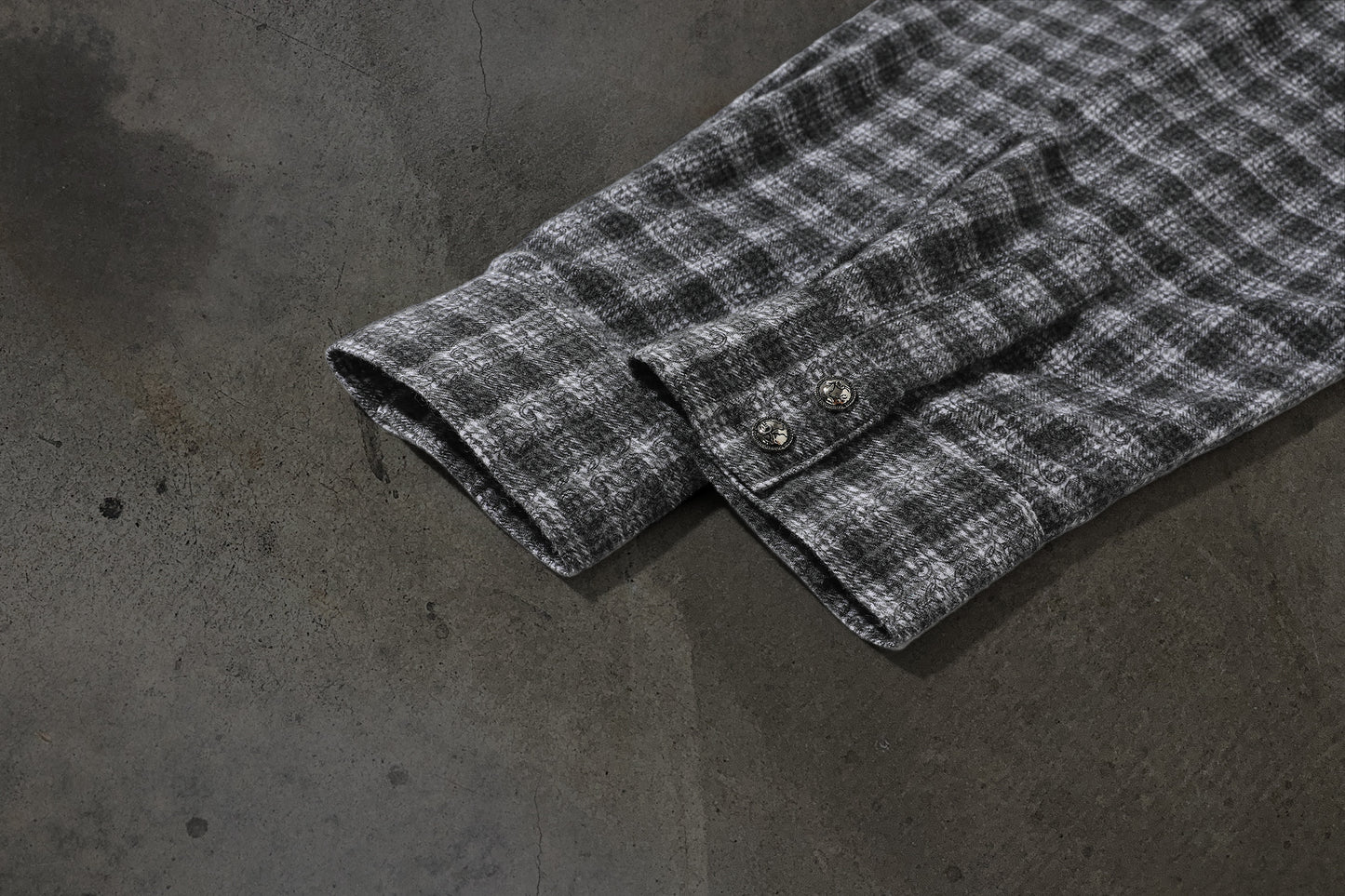 CORVIDITCH MONOGRAM FLANNEL (COAL)