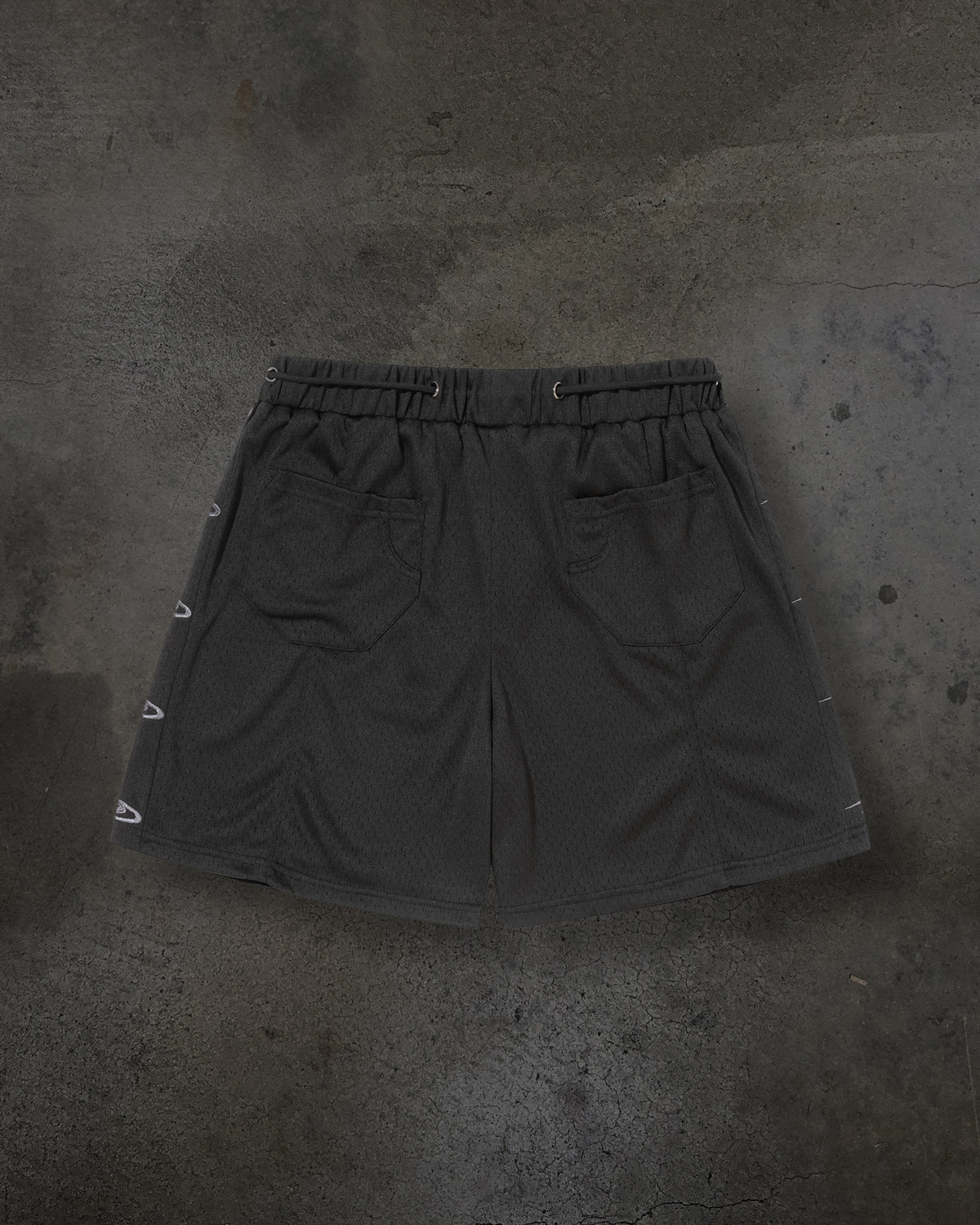 SHIELD MESH SHORTS (NOIR)