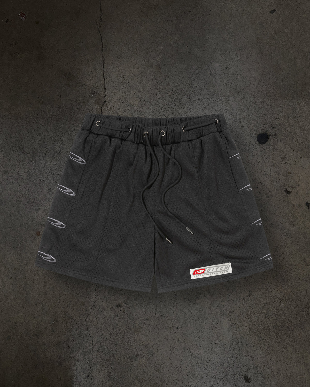 BADGE MESH SHORTS (NOIR)