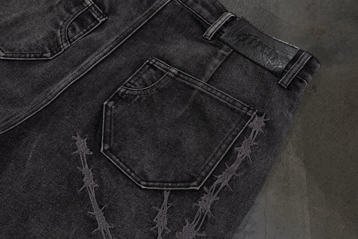 BARBED WIRE JORTS (COAL)