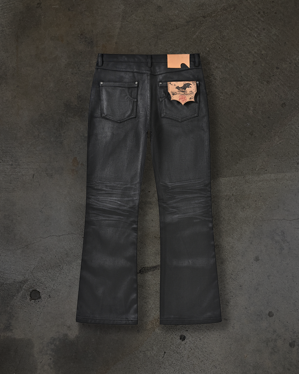 SLIM BOOTCUT COATED DENIM (WAXED NOIR)