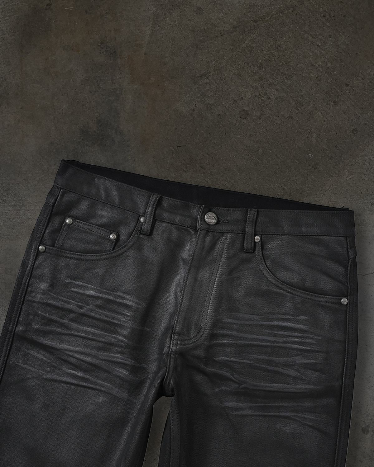 SLIM BOOTCUT COATED DENIM (WAXED NOIR)