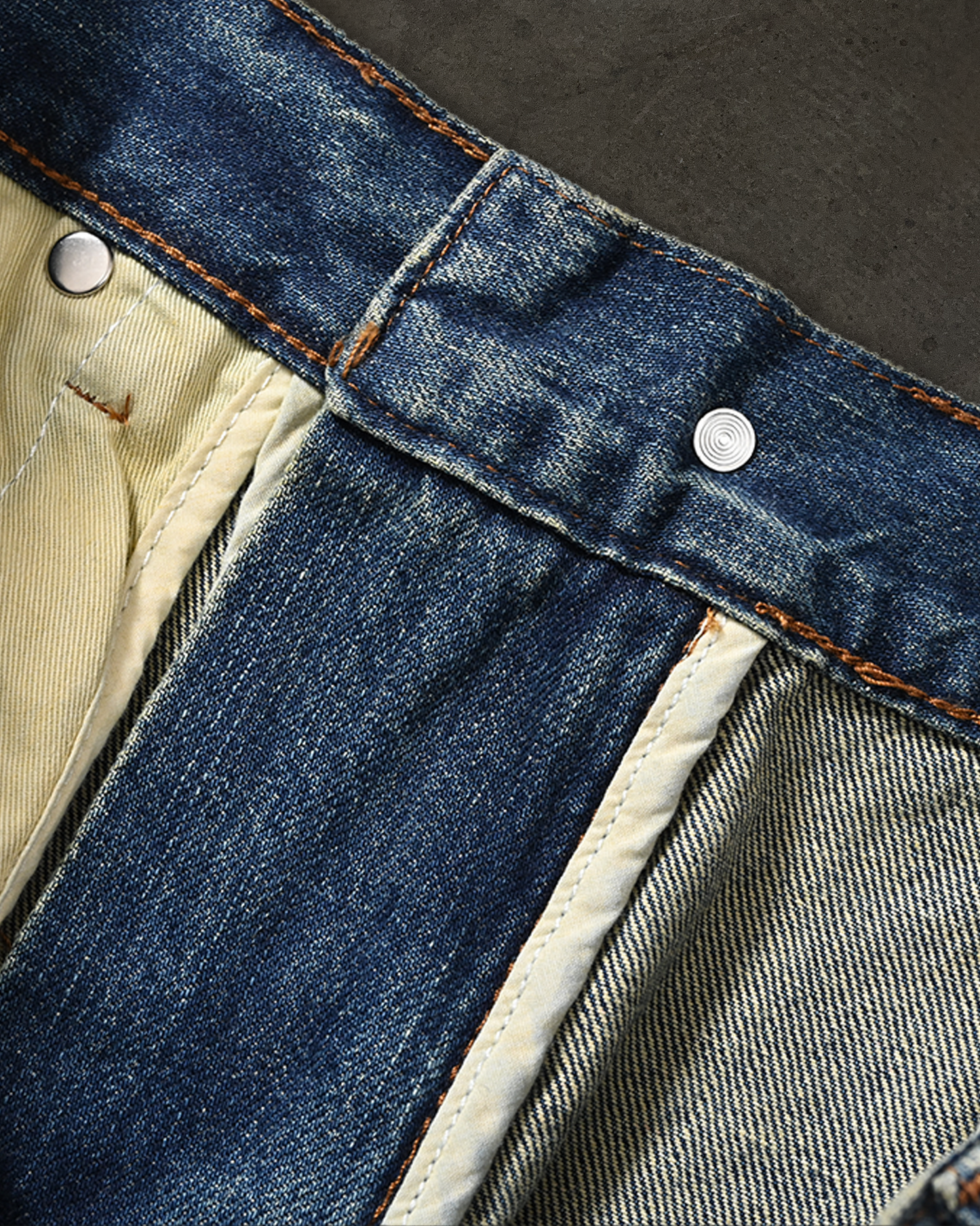 CORE DENIM (LIGHT WASH)
