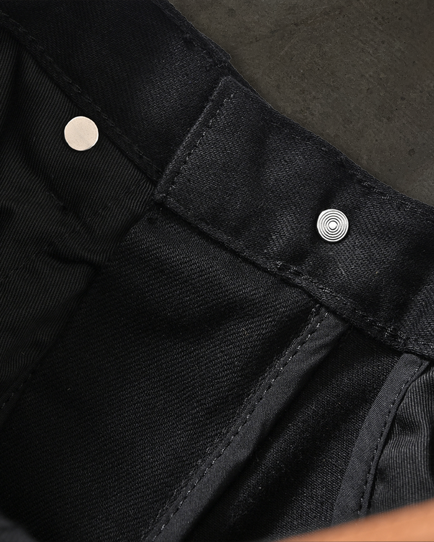 FLARED BOOTCUT COATED DENIM (WAXED NOIR)