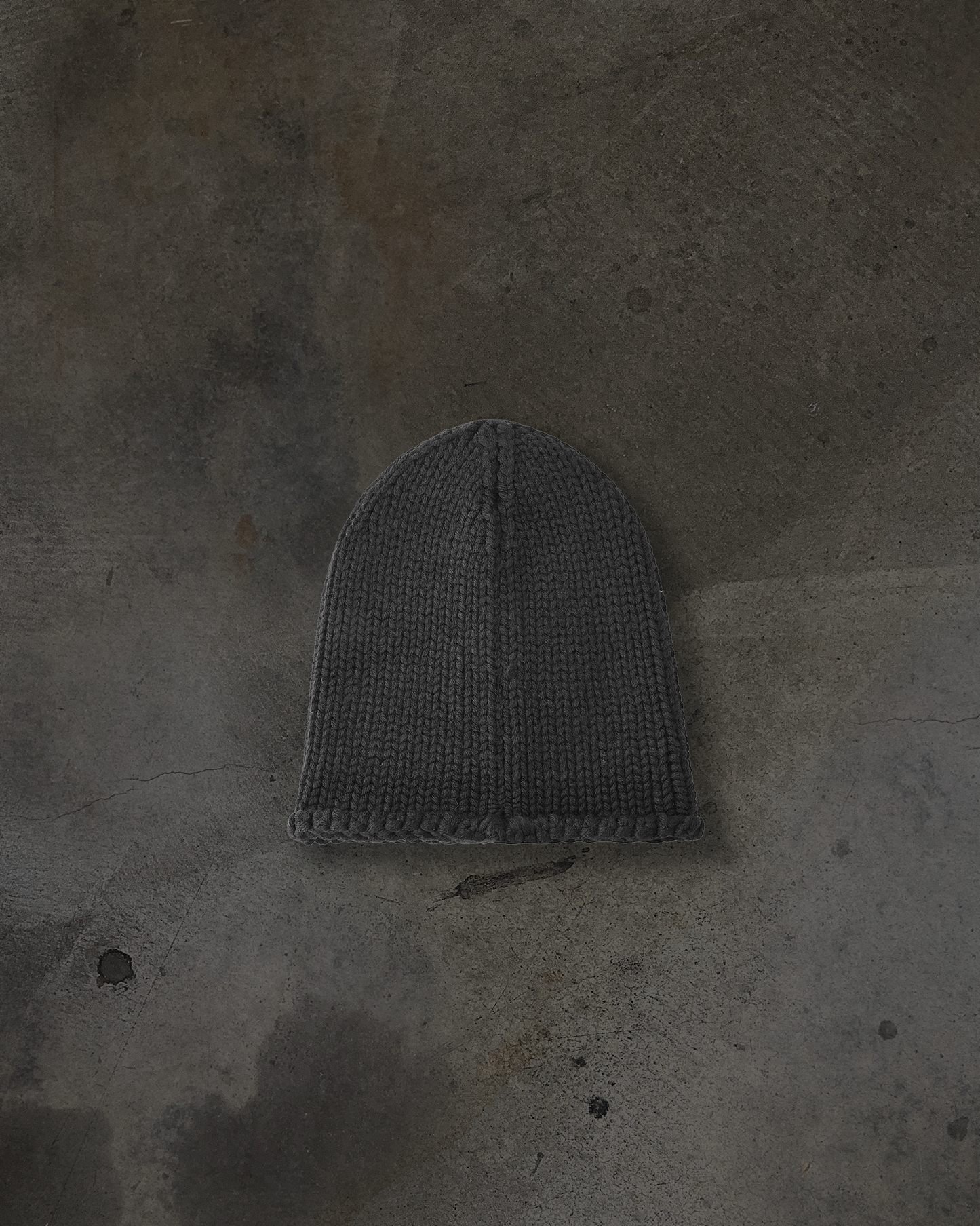 LEATHER PATCH WOOL BEANIE (NOIR)