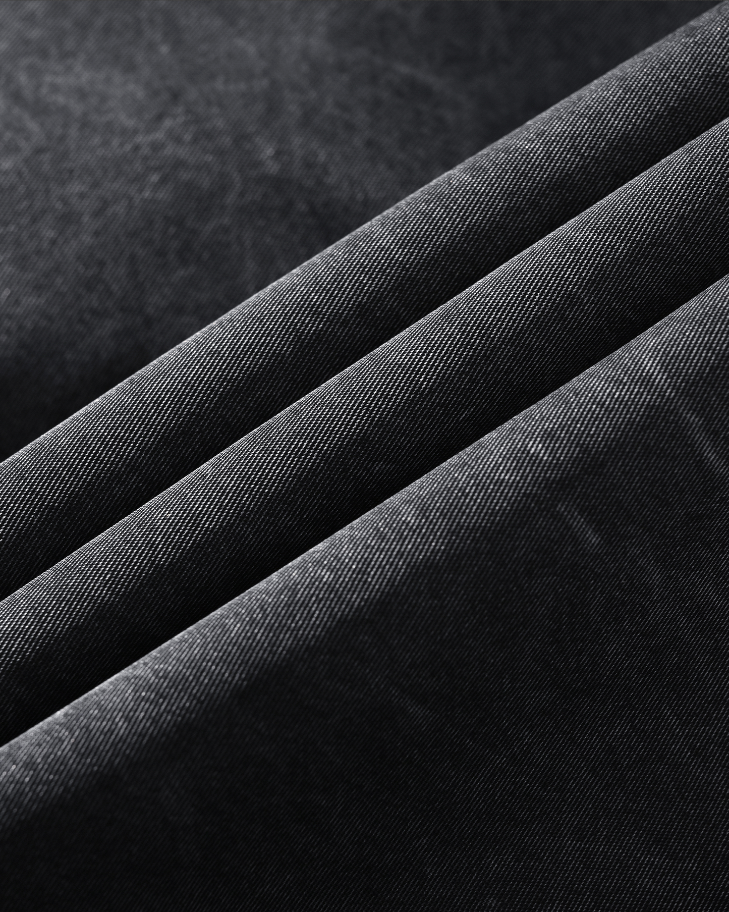 DYED NYLON BOMBER (COAL)