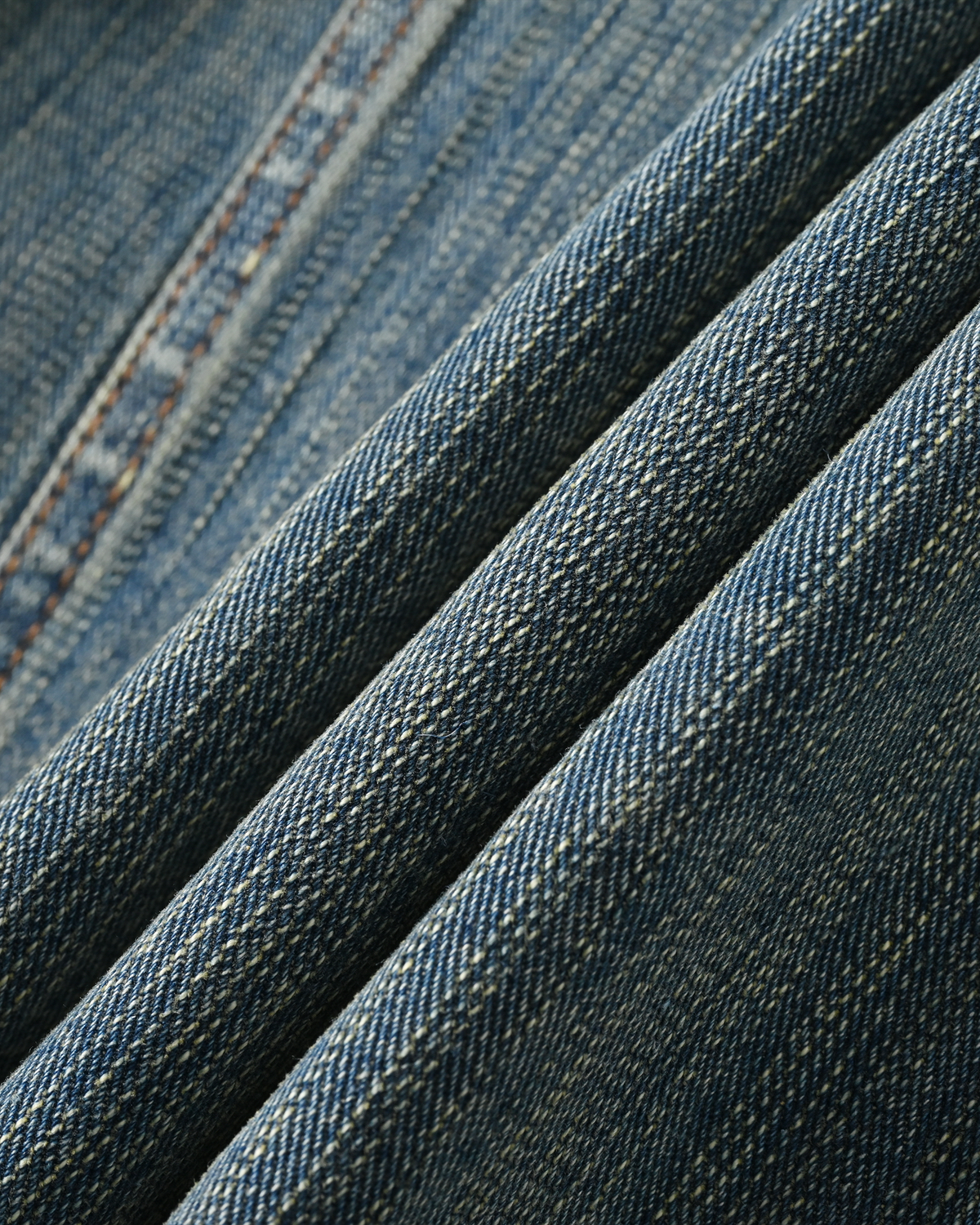 FADED DENIM JACKET (DIRTY WASH)