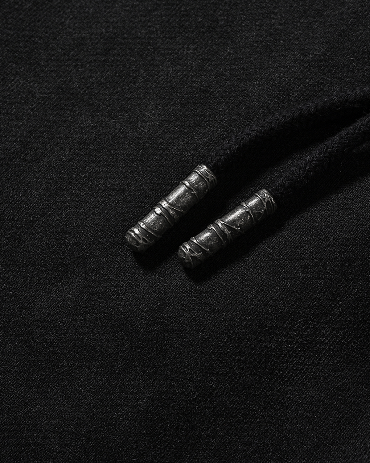 RIVET SWEATS (COAL)