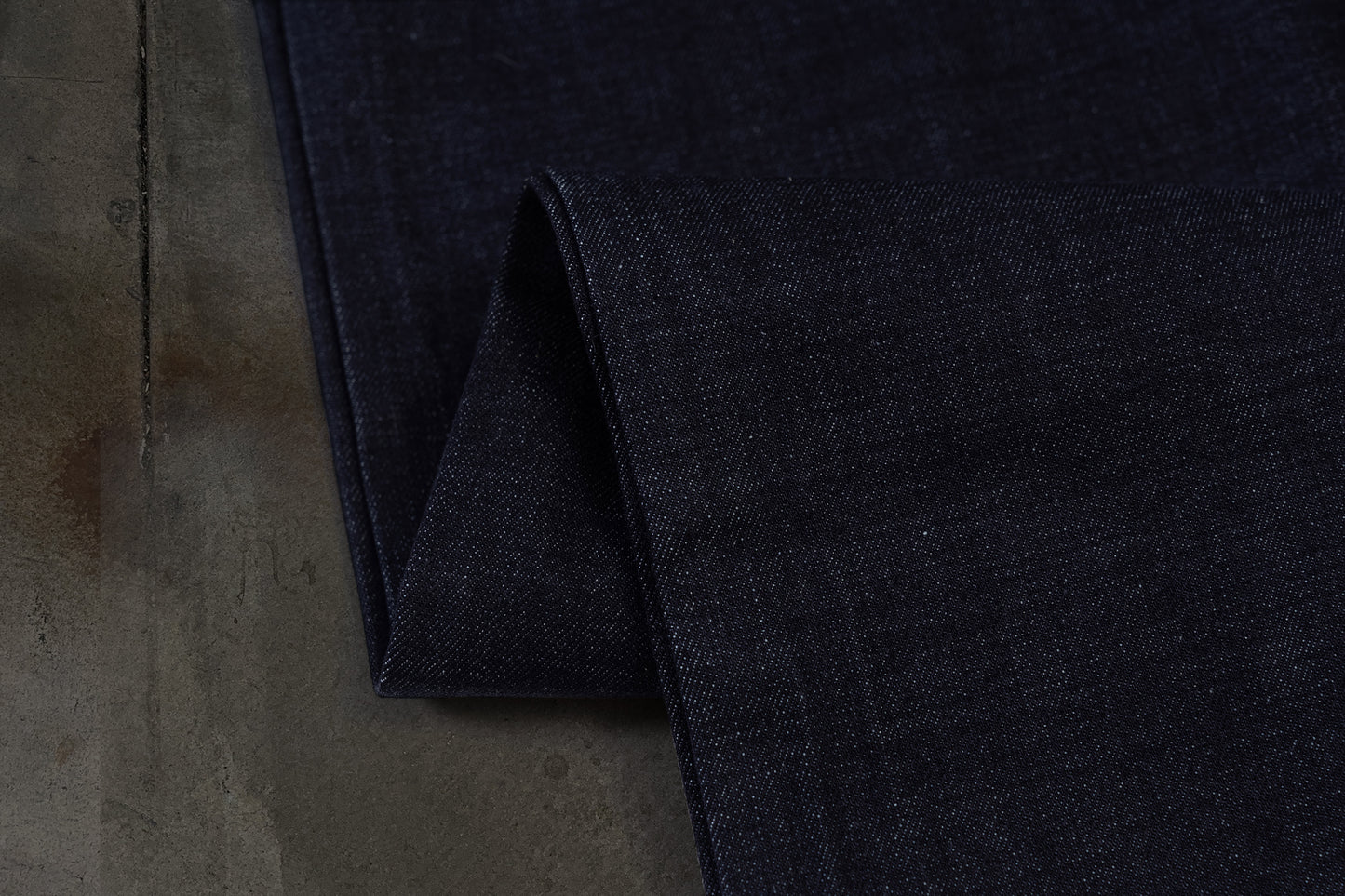 JAPANESE SELVEDGE SLUB DENIM (INDIGO)