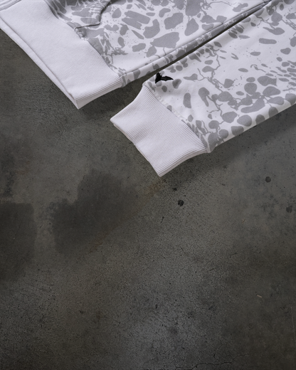 SNOW TRIBAL ZIPUP (WHITE)