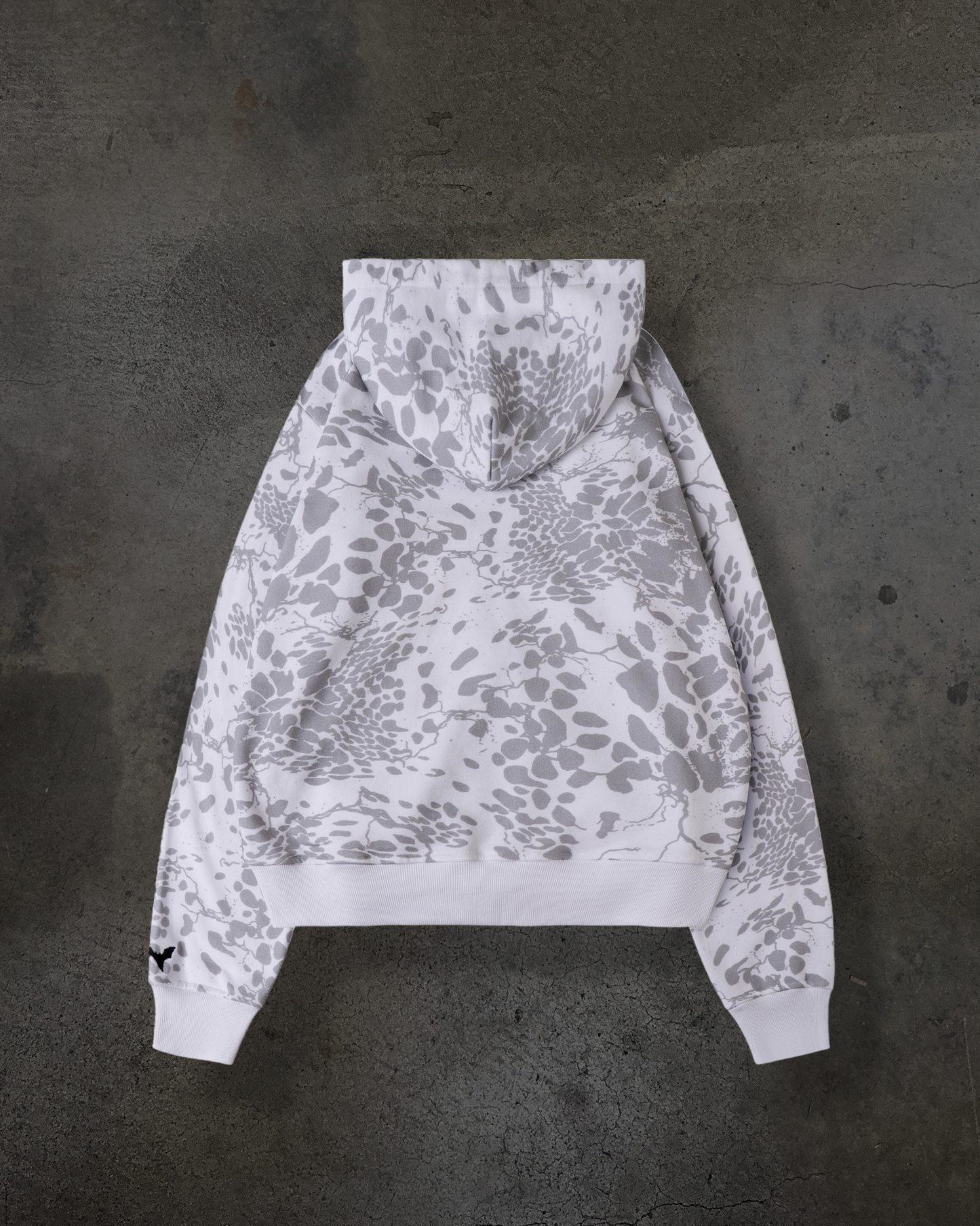 SNOW TRIBAL ZIPUP (WHITE)