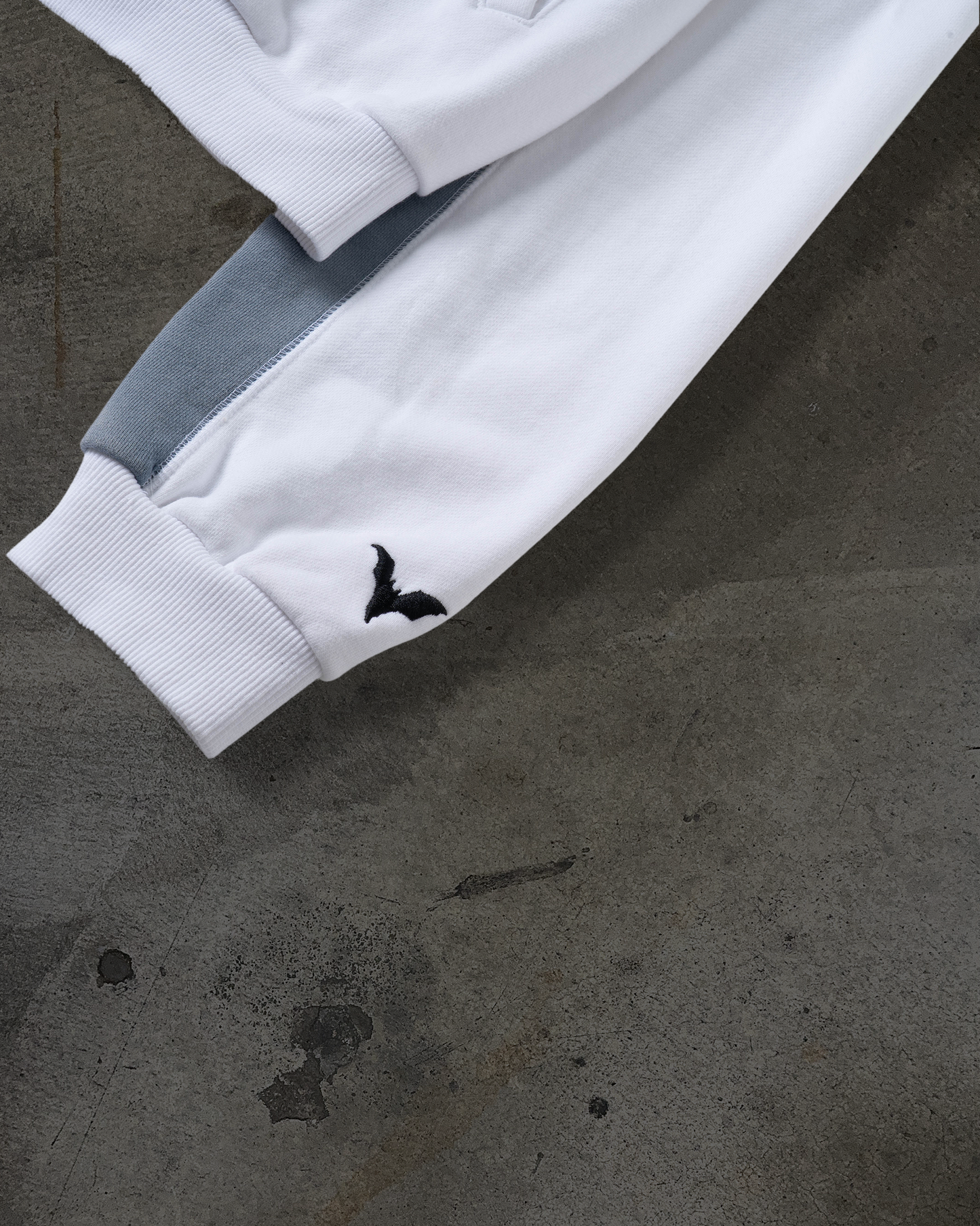 SPORT TRACK HOODIE (WHT/FLINT)