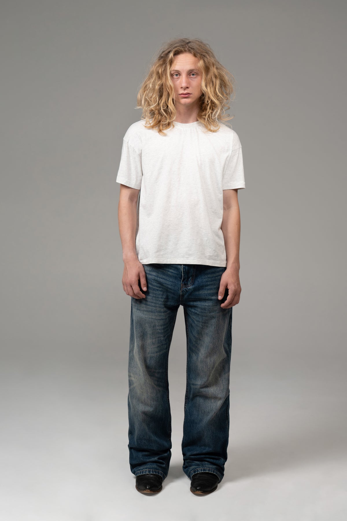 CROPPED BLANK TEE (WHITE)