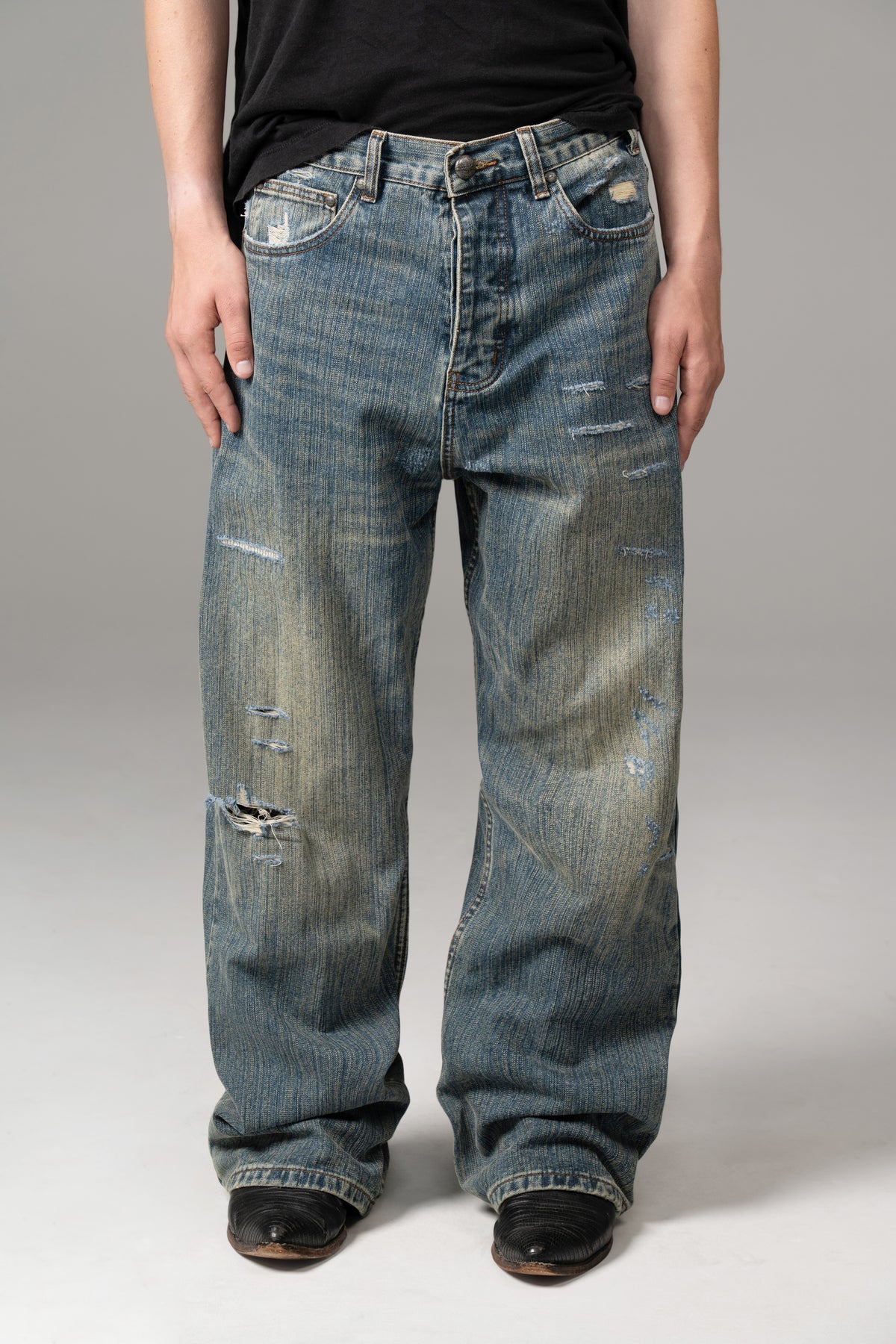 SLUB REPAIRED DENIM (DIRTY WASH)