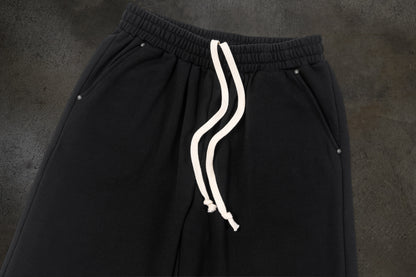 BAGGY SWEATSHORTS (NOIR)