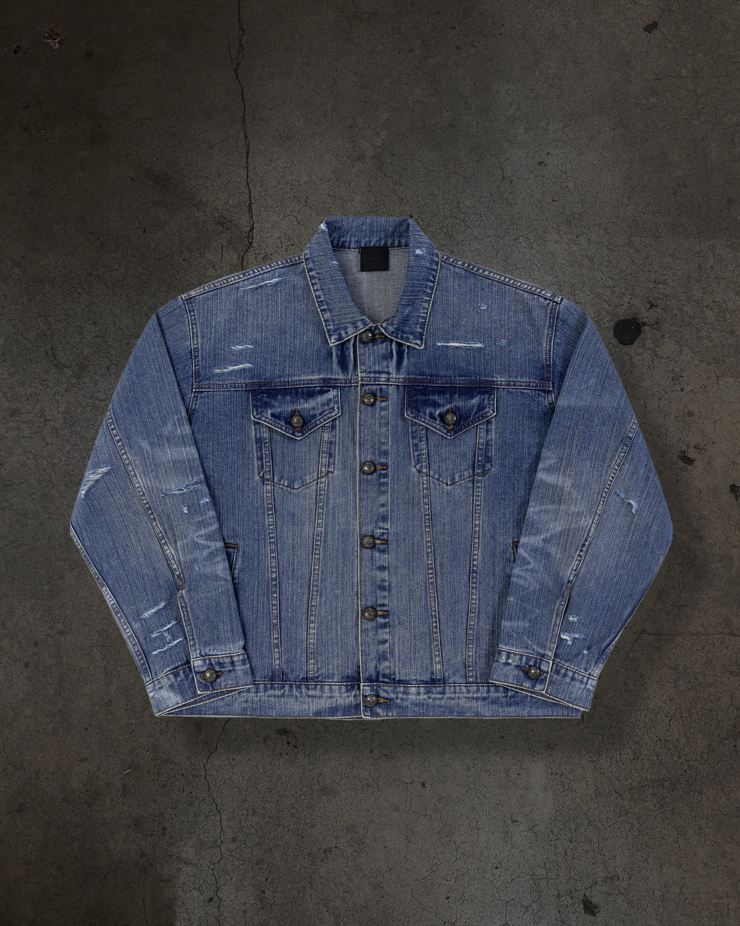 FADED DENIM JACKET (LIGHT WASH)