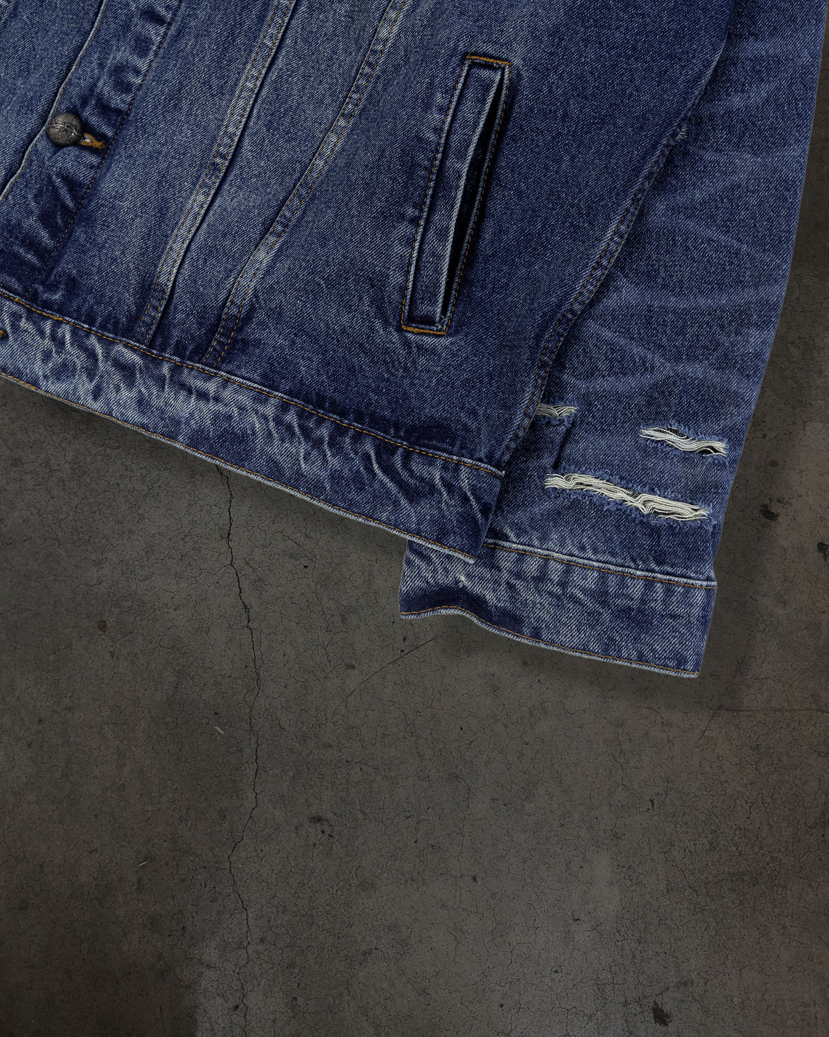 FADED DENIM JACKET (DARK WASH)