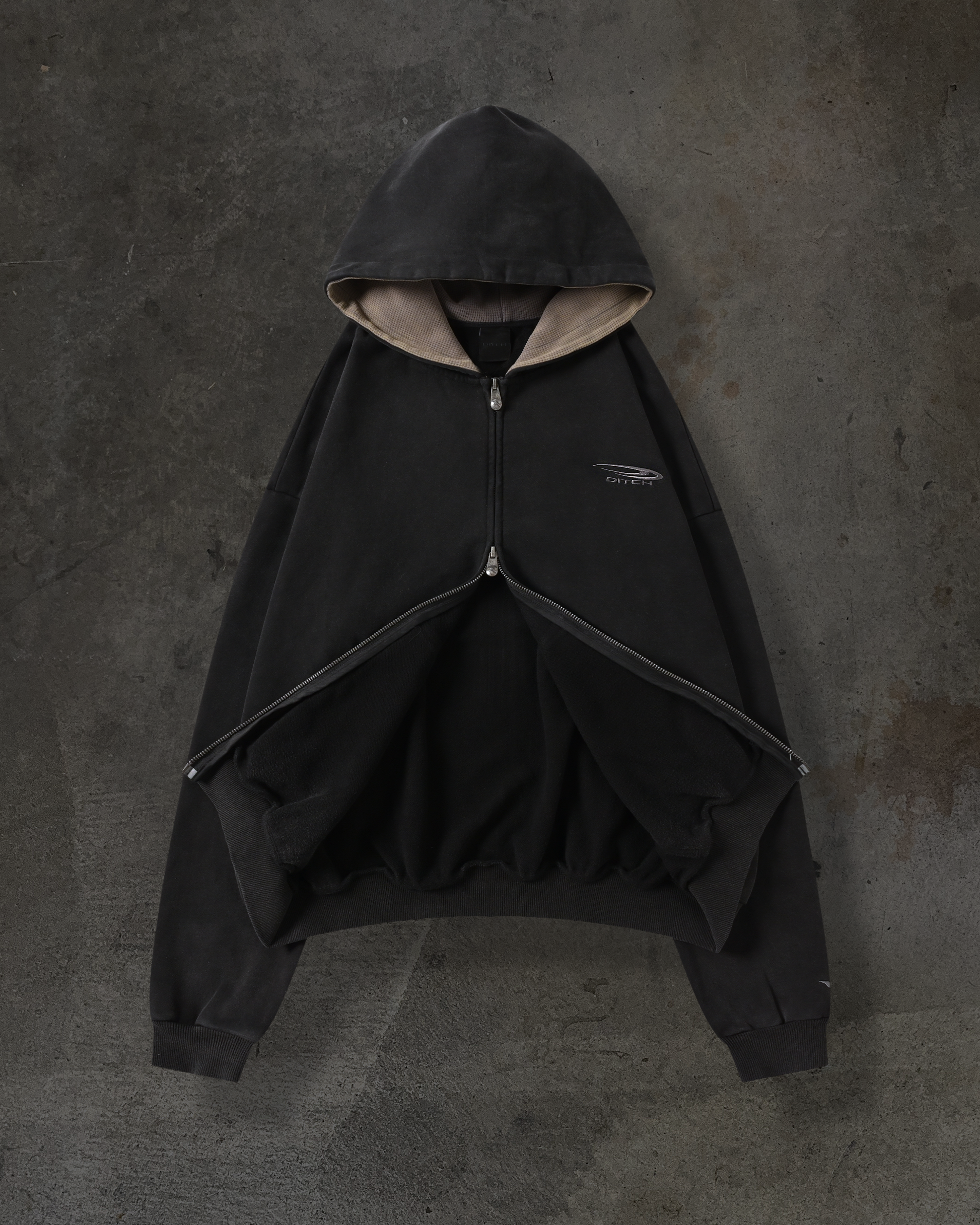 ATHLETIC ZIPUP (COAL/ASH) – ditch