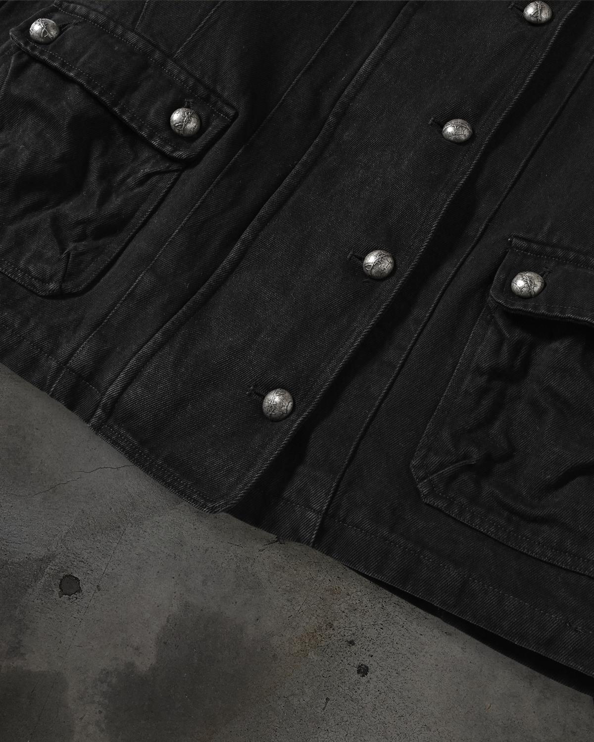 TRUCKER JACKET (COAL)