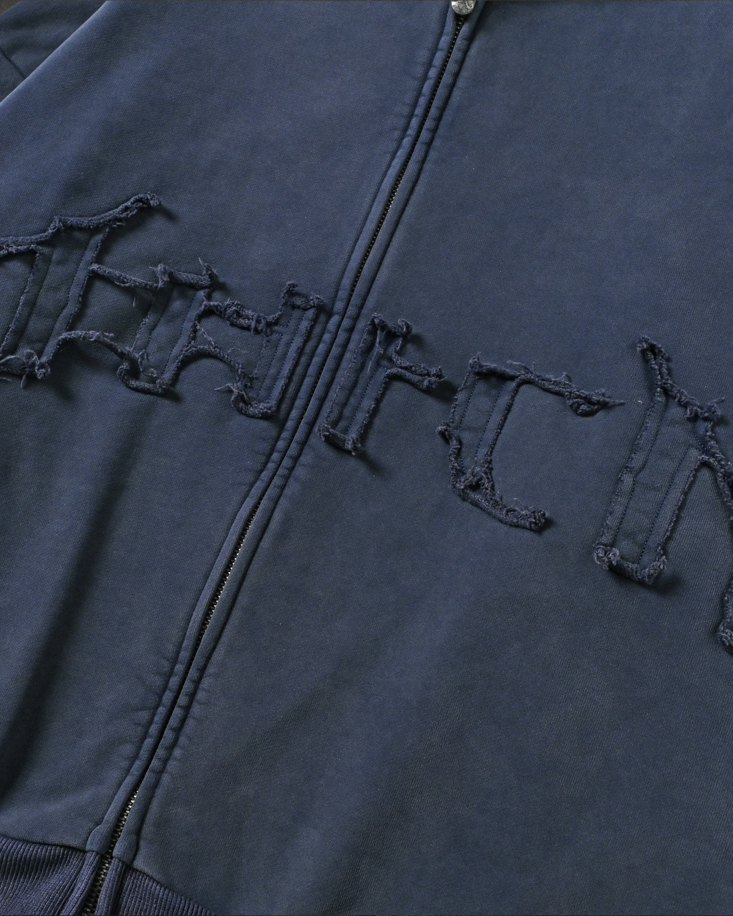 ARCH LOGO ZIPUP (NAVY)