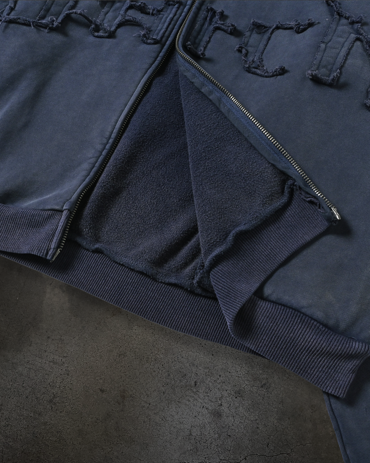 ARCH LOGO ZIPUP (NAVY)