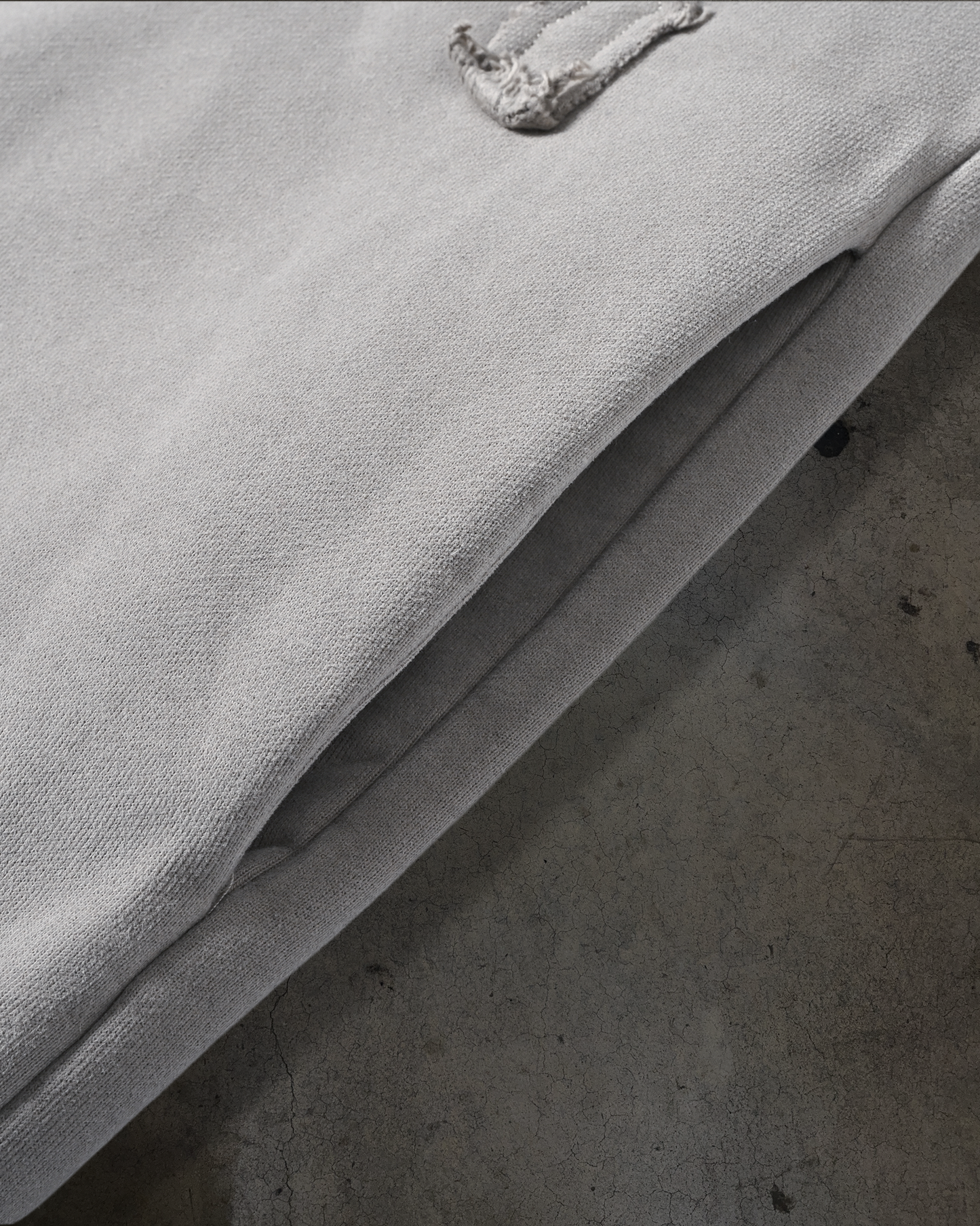 ARCH LOGO ZIPUP (SAND)