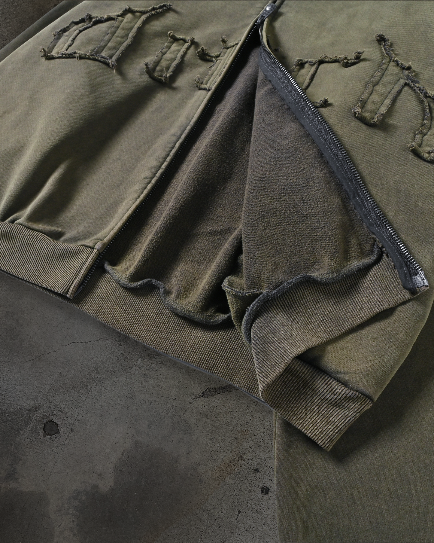 ARCH LOGO ZIPUP (ASH)