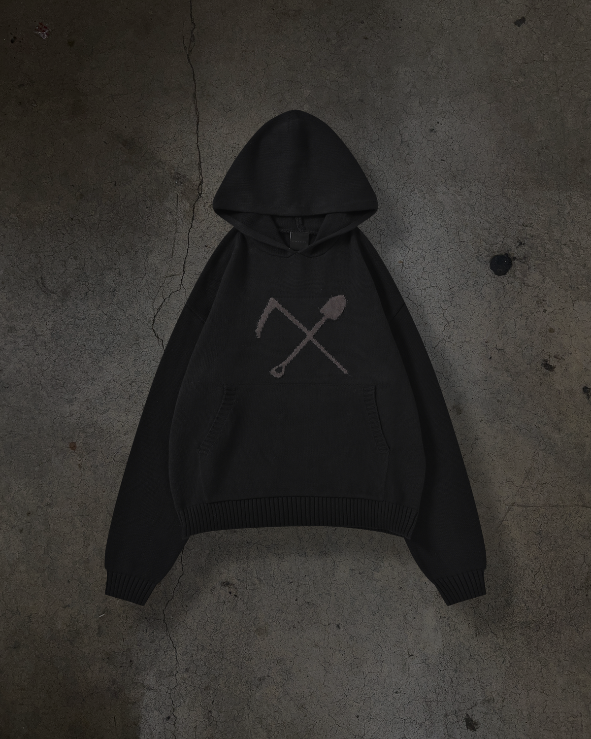GRAVE DIGGING KNIT HOODIE (NOIR)