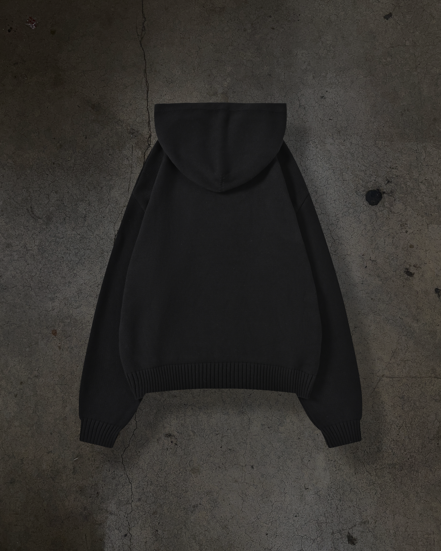 GRAVE DIGGING KNIT HOODIE (NOIR)