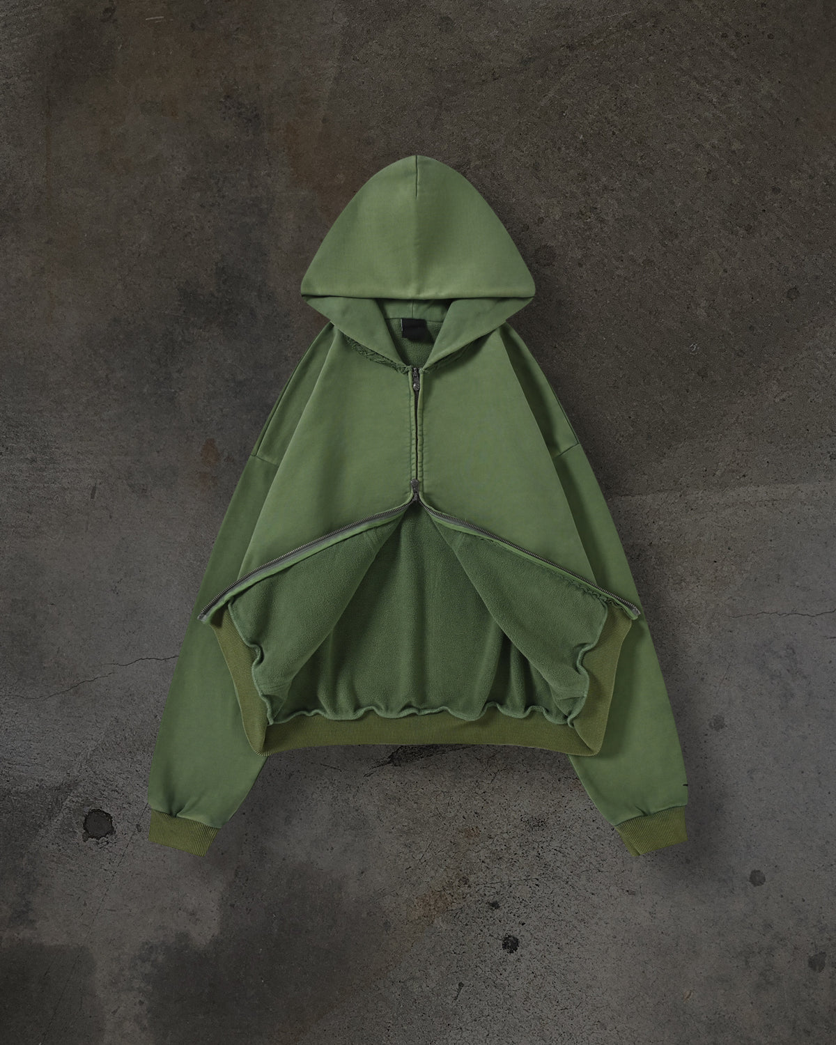 BLANK ZIPUP (MATCHA)
