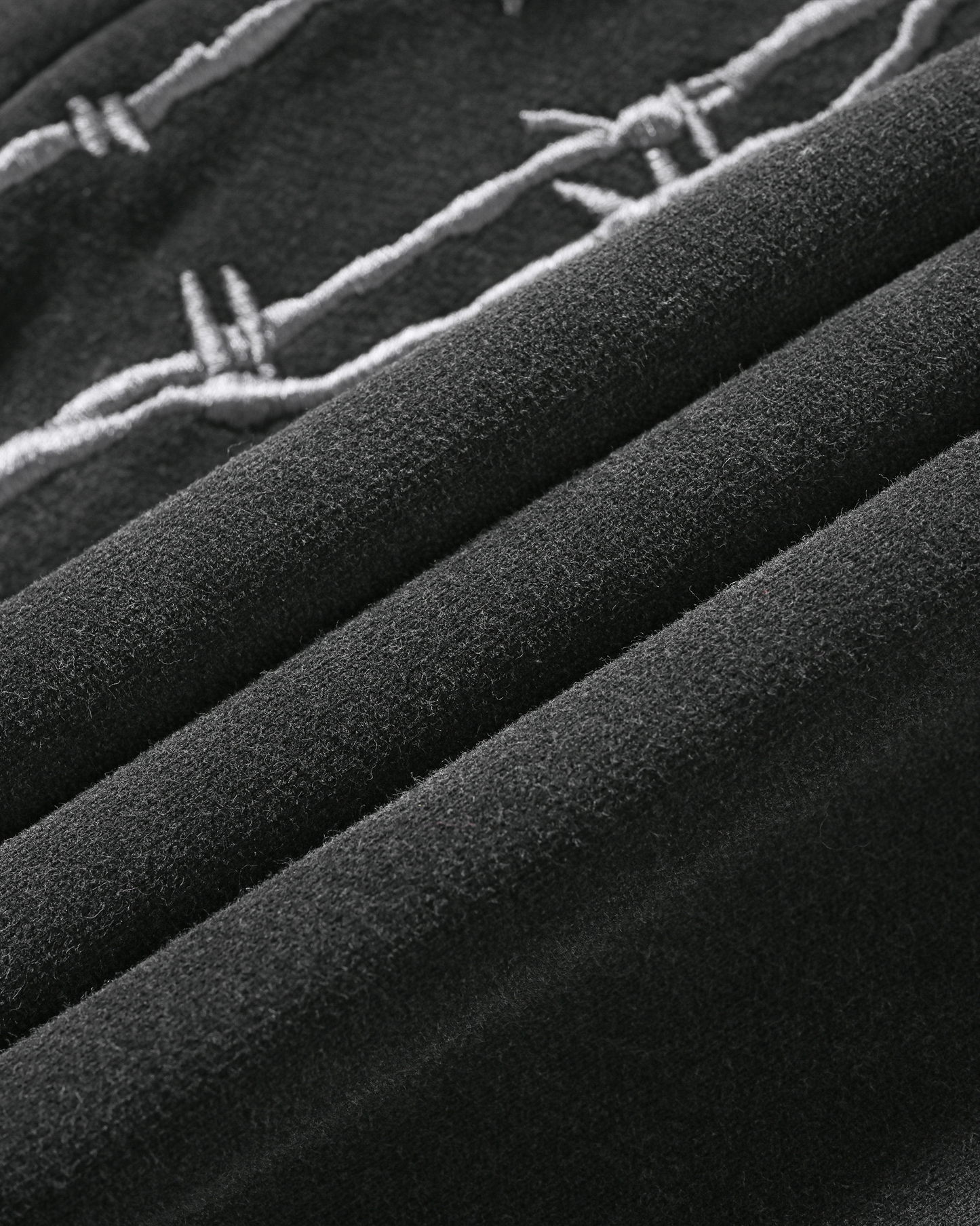 ATHLETIC BARBED SWEATS (COAL)